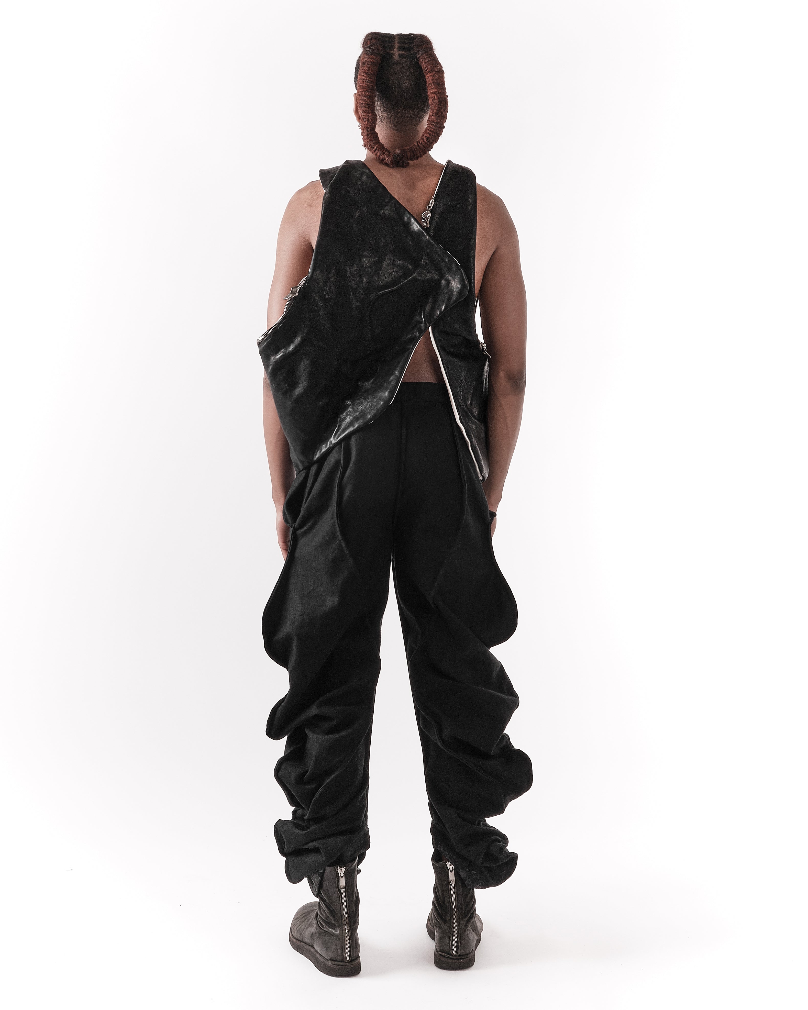 BLACK & WHITE REVERSIBLE ESTUARY VEST