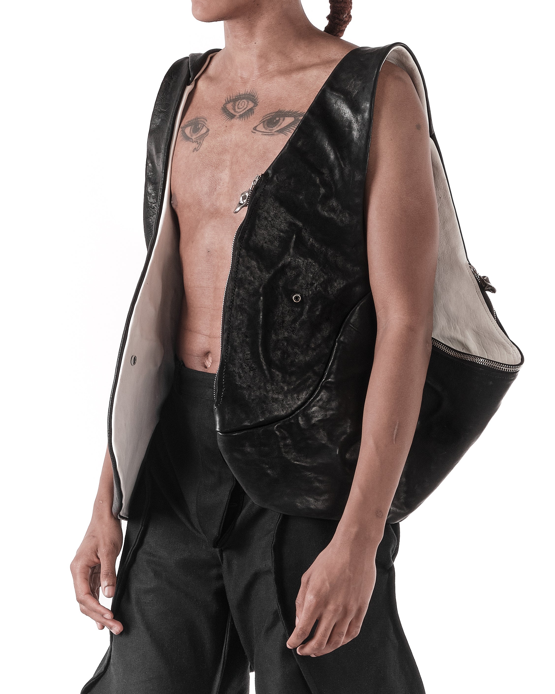 BLACK & WHITE REVERSIBLE ESTUARY VEST