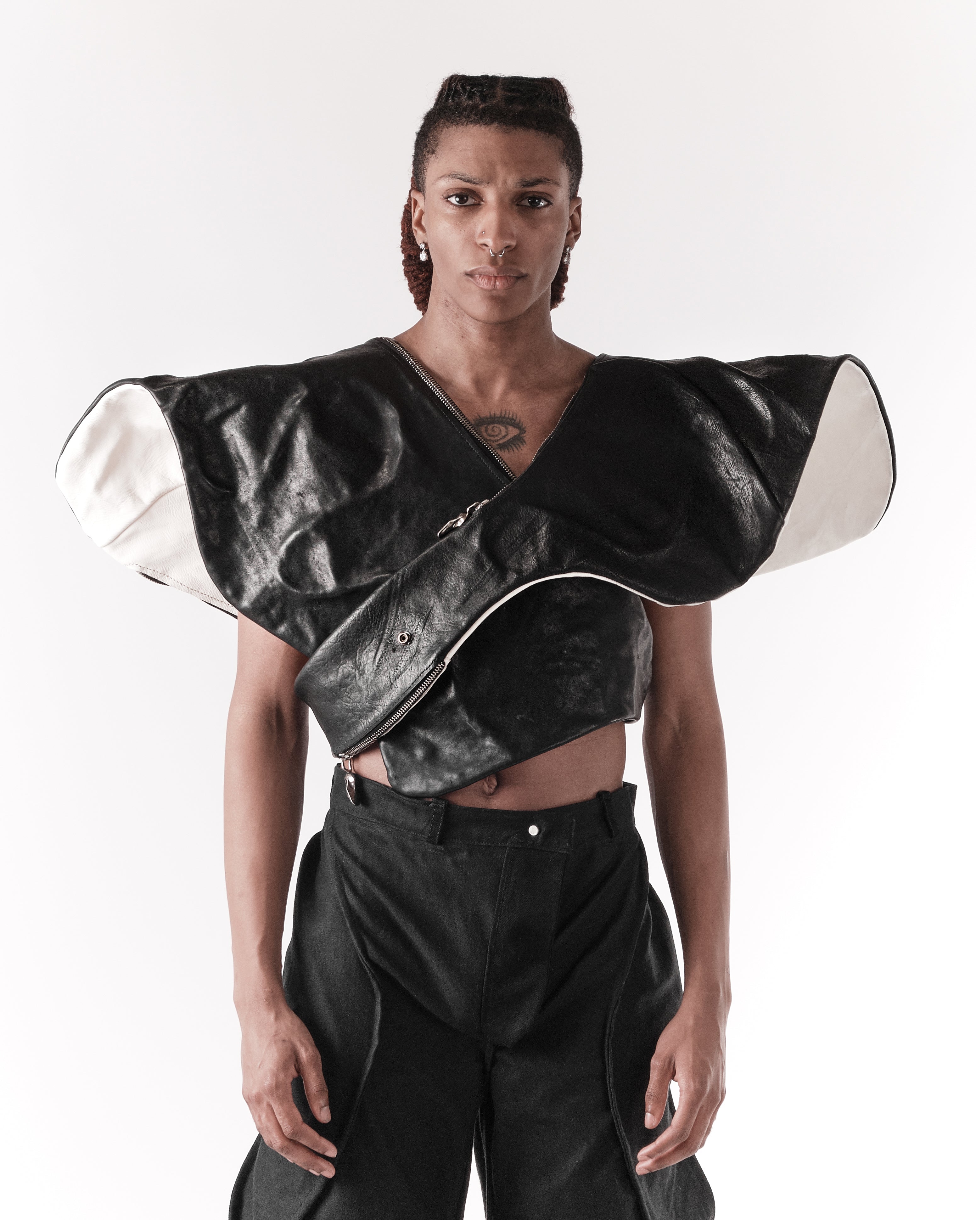 BLACK & WHITE REVERSIBLE ESTUARY VEST