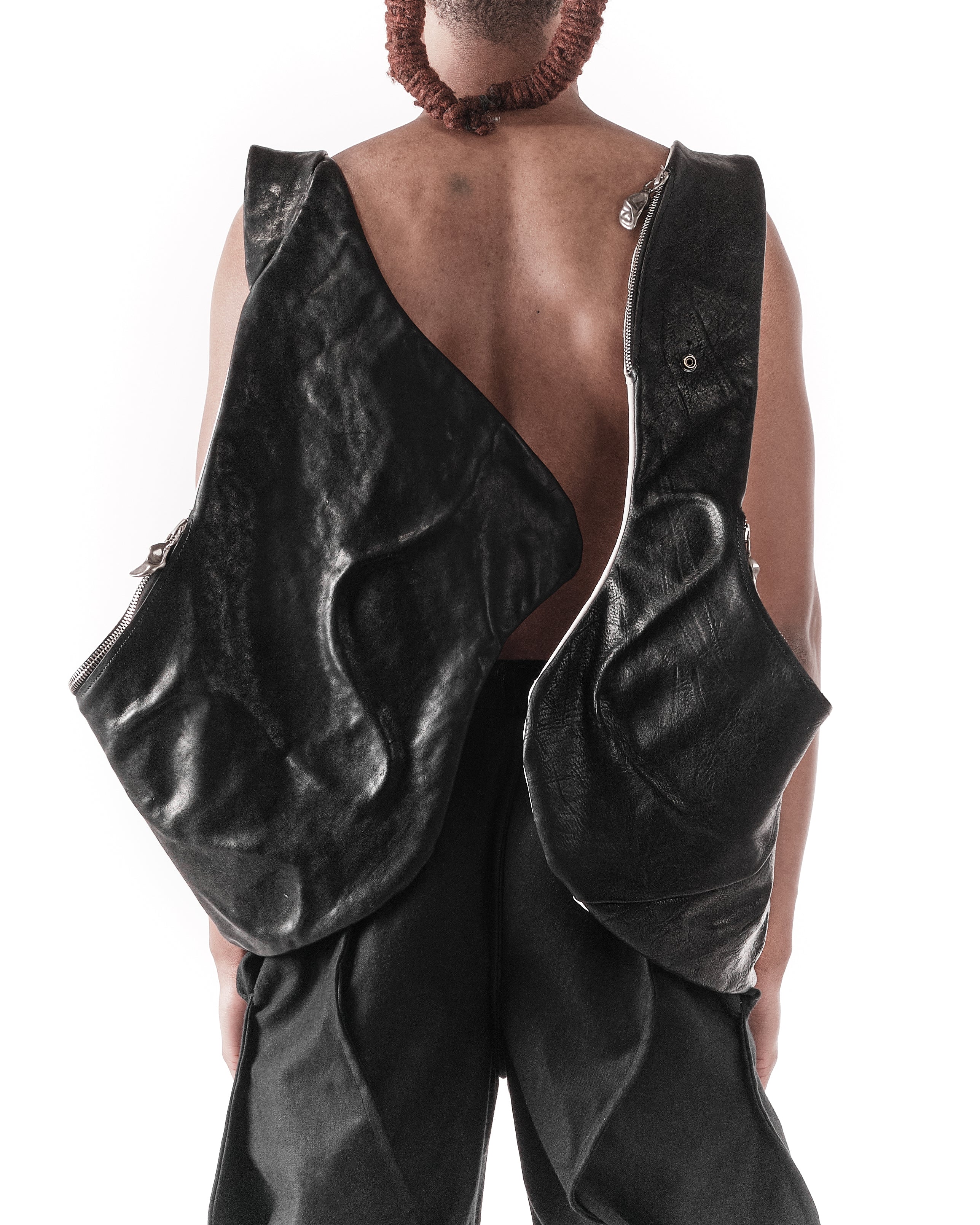 BLACK & WHITE REVERSIBLE ESTUARY VEST