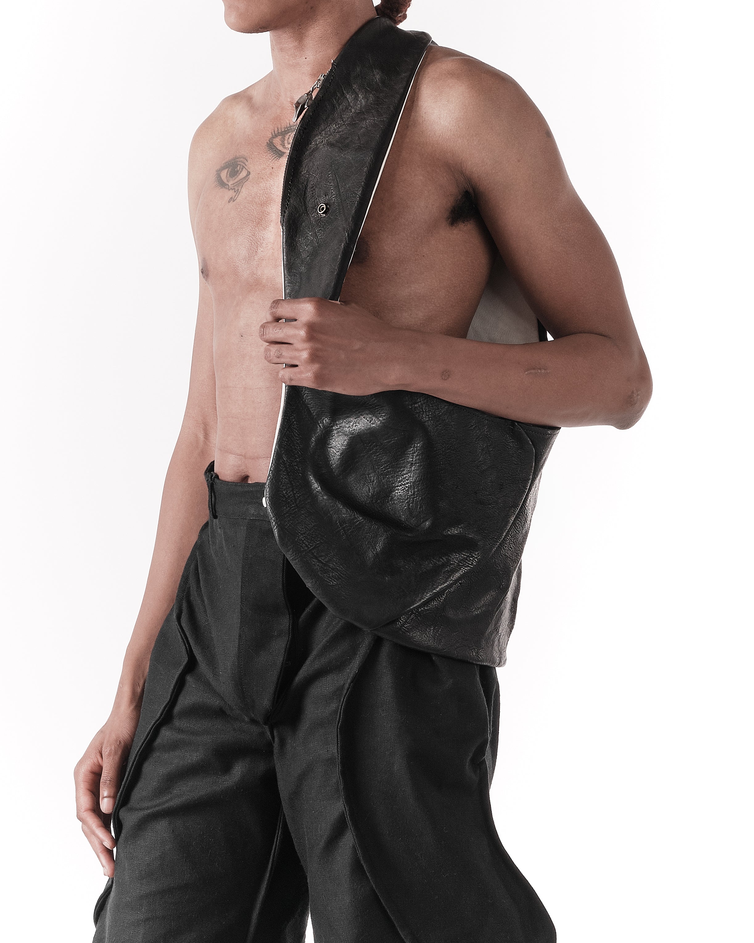 BLACK & WHITE REVERSIBLE ESTUARY BAG