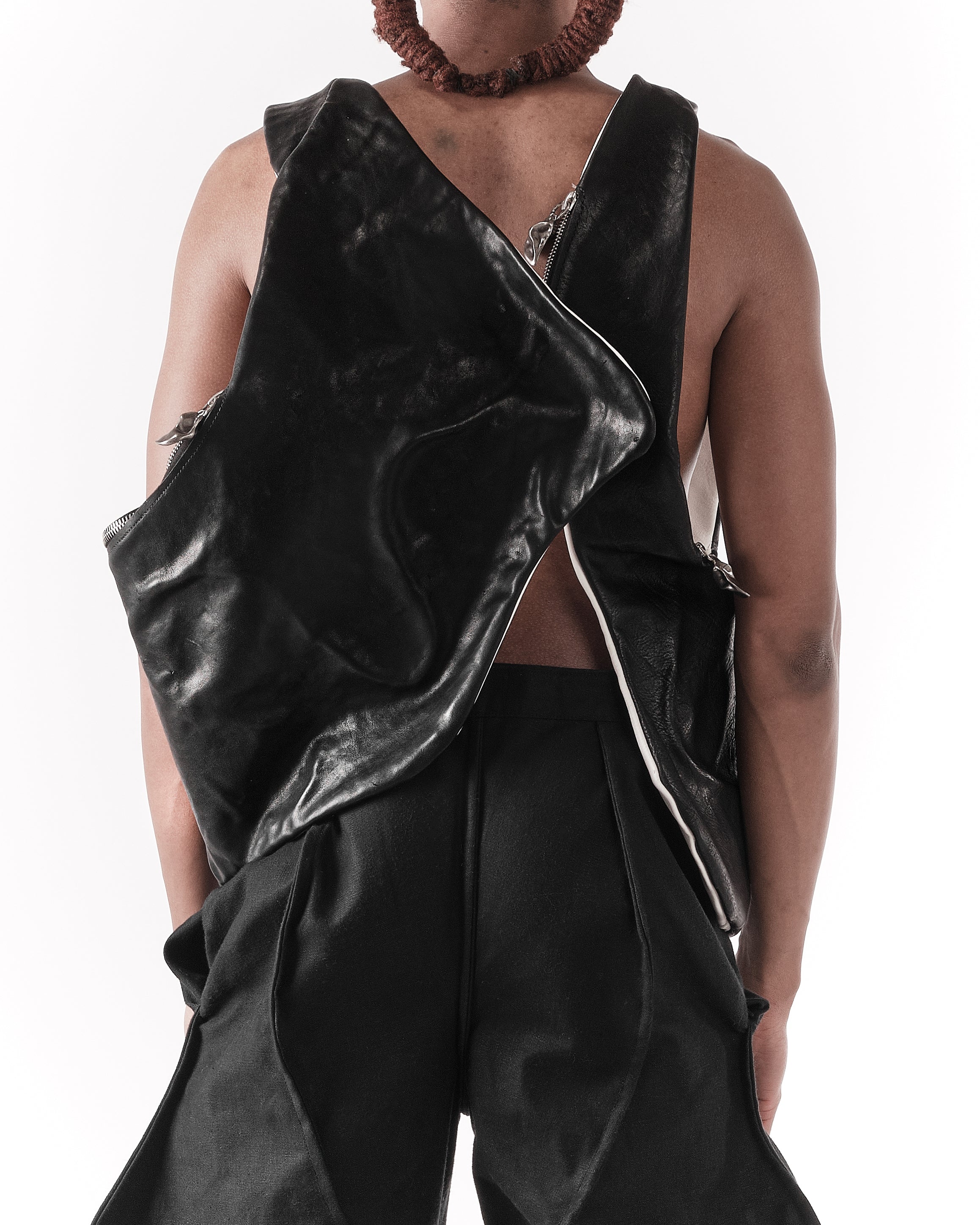 BLACK & WHITE REVERSIBLE ESTUARY VEST