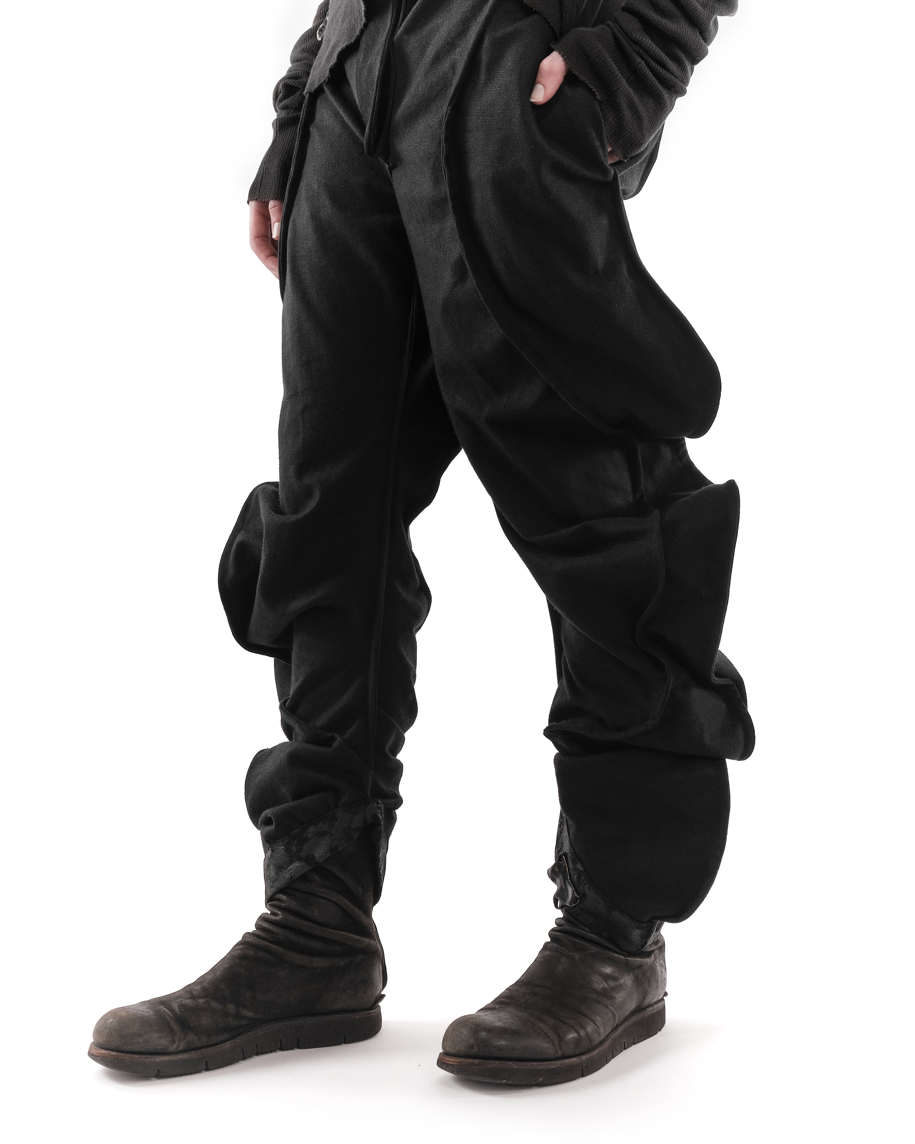 BLACK REVERSIBLE BUBBLE JEANS