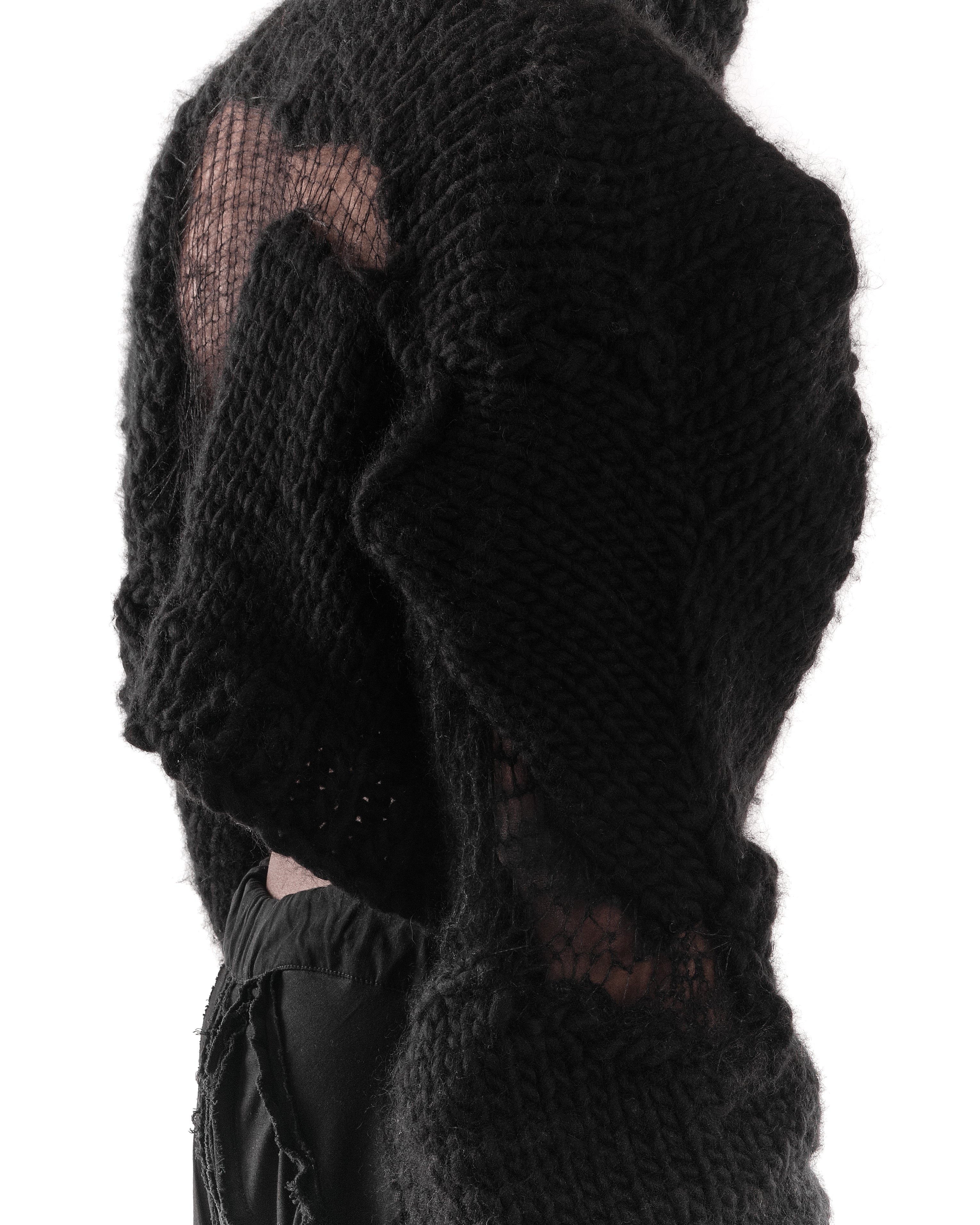 CROPPED BLACK PLEXUS KNIT SWEATER