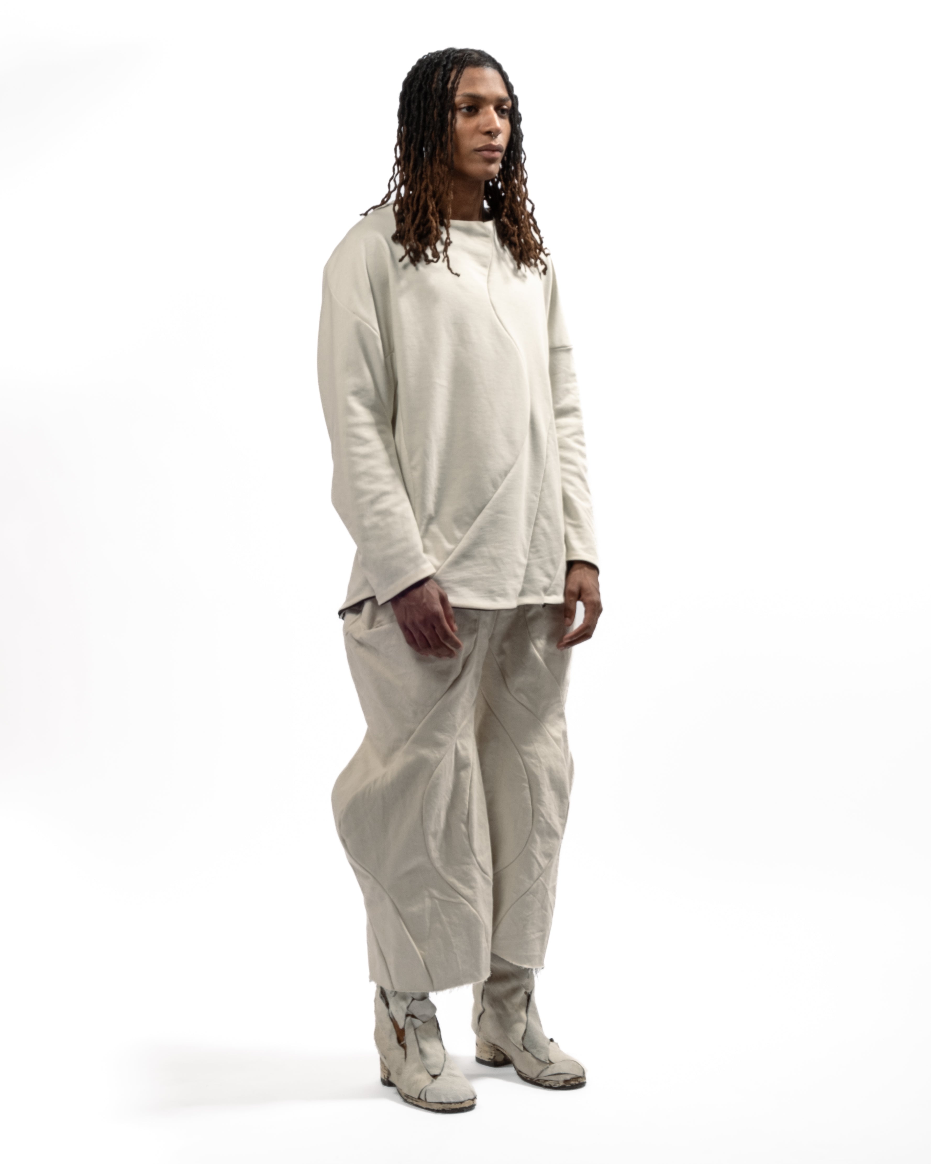 REVERSIBLE ORGANIC SEAMED SWEATER