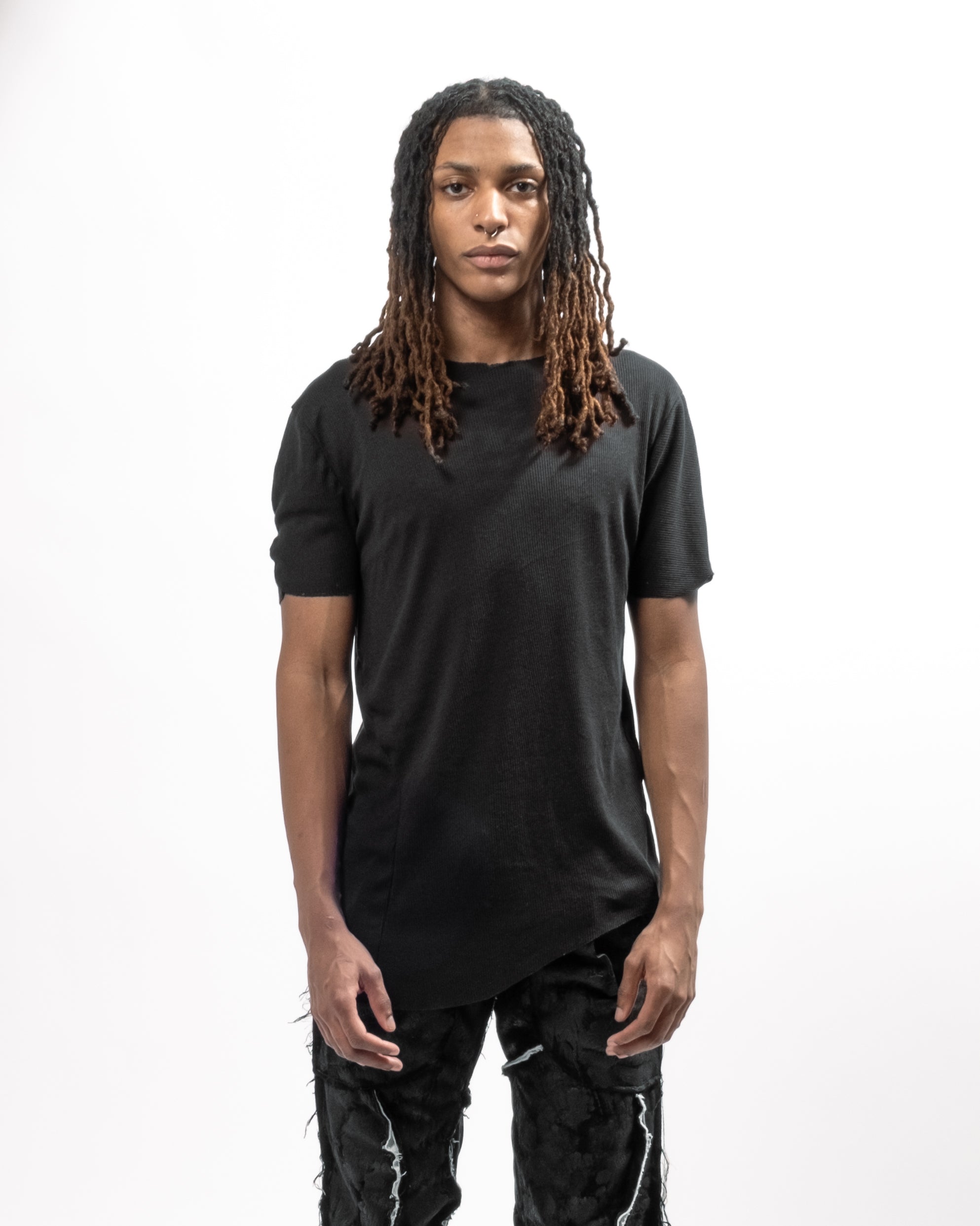 BLACK SINGLE LAYER T-SHIRT