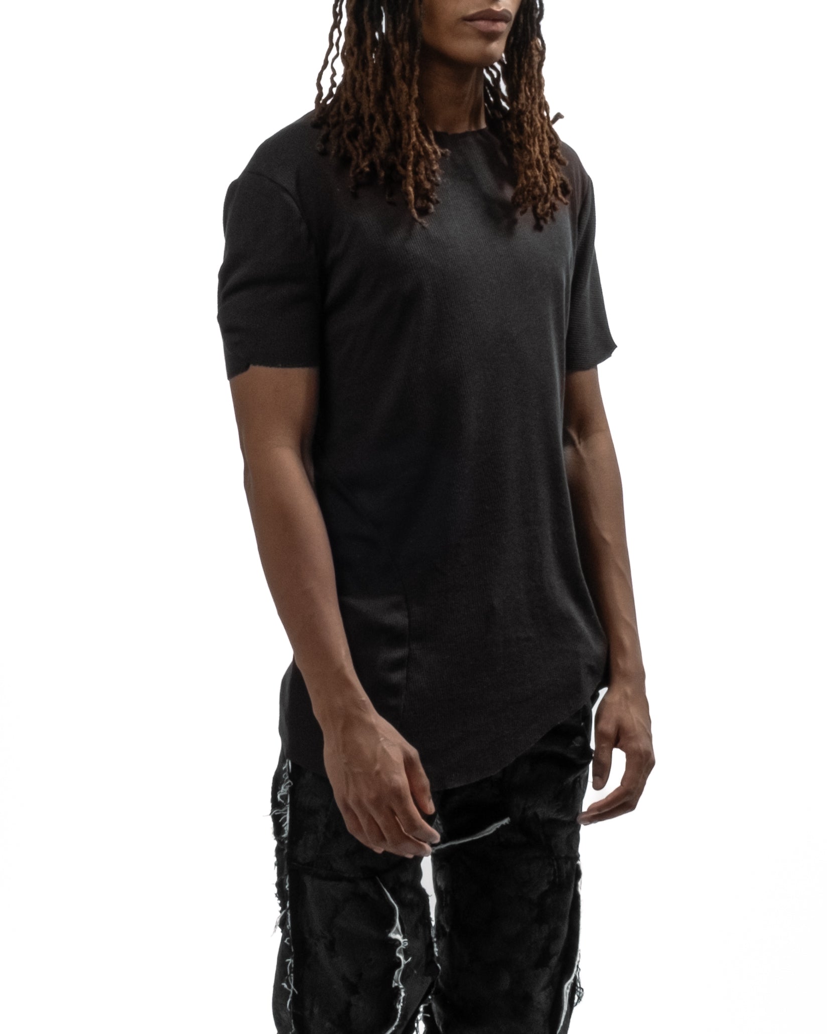 BLACK SINGLE LAYER T-SHIRT