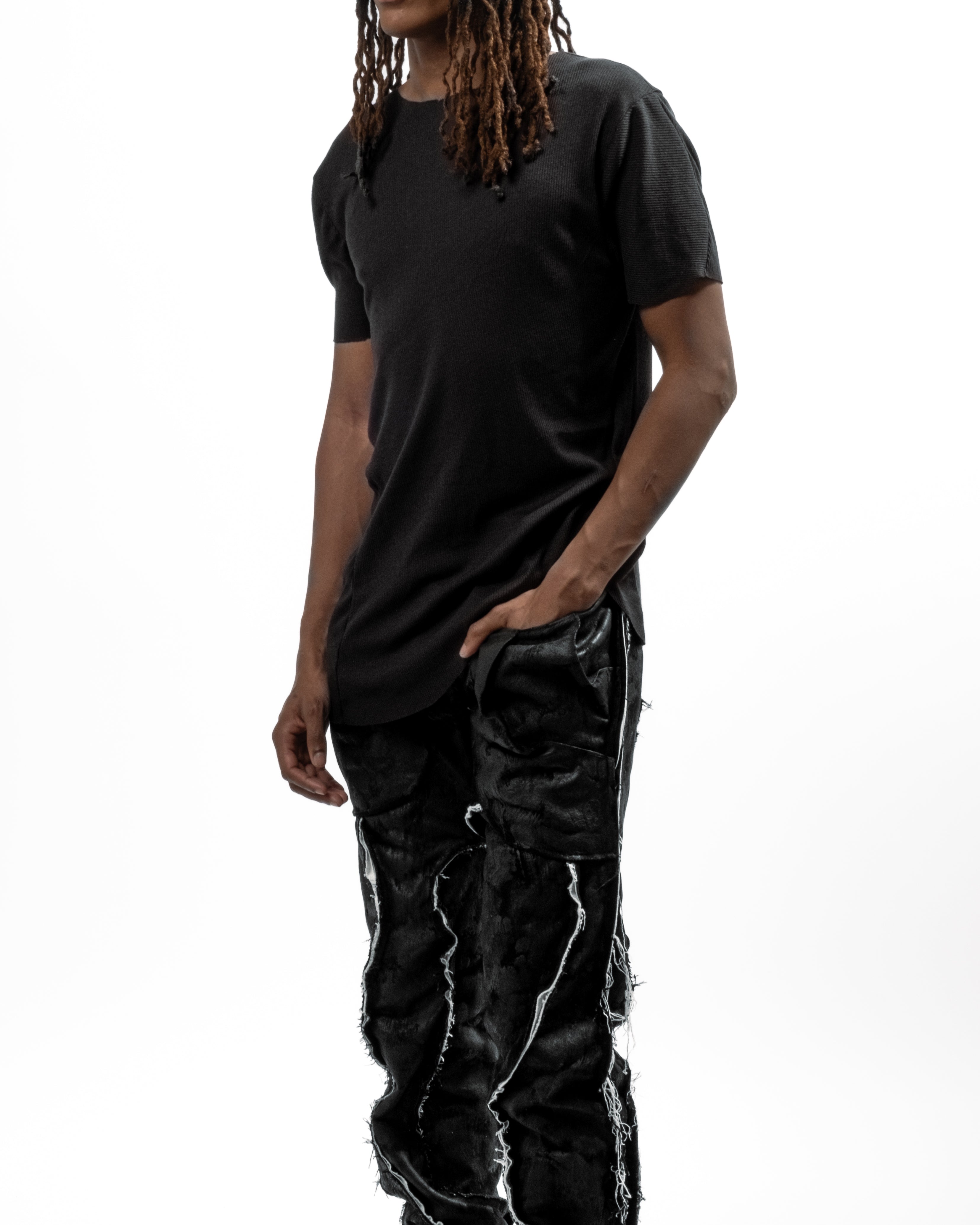 BLACK SINGLE LAYER T-SHIRT