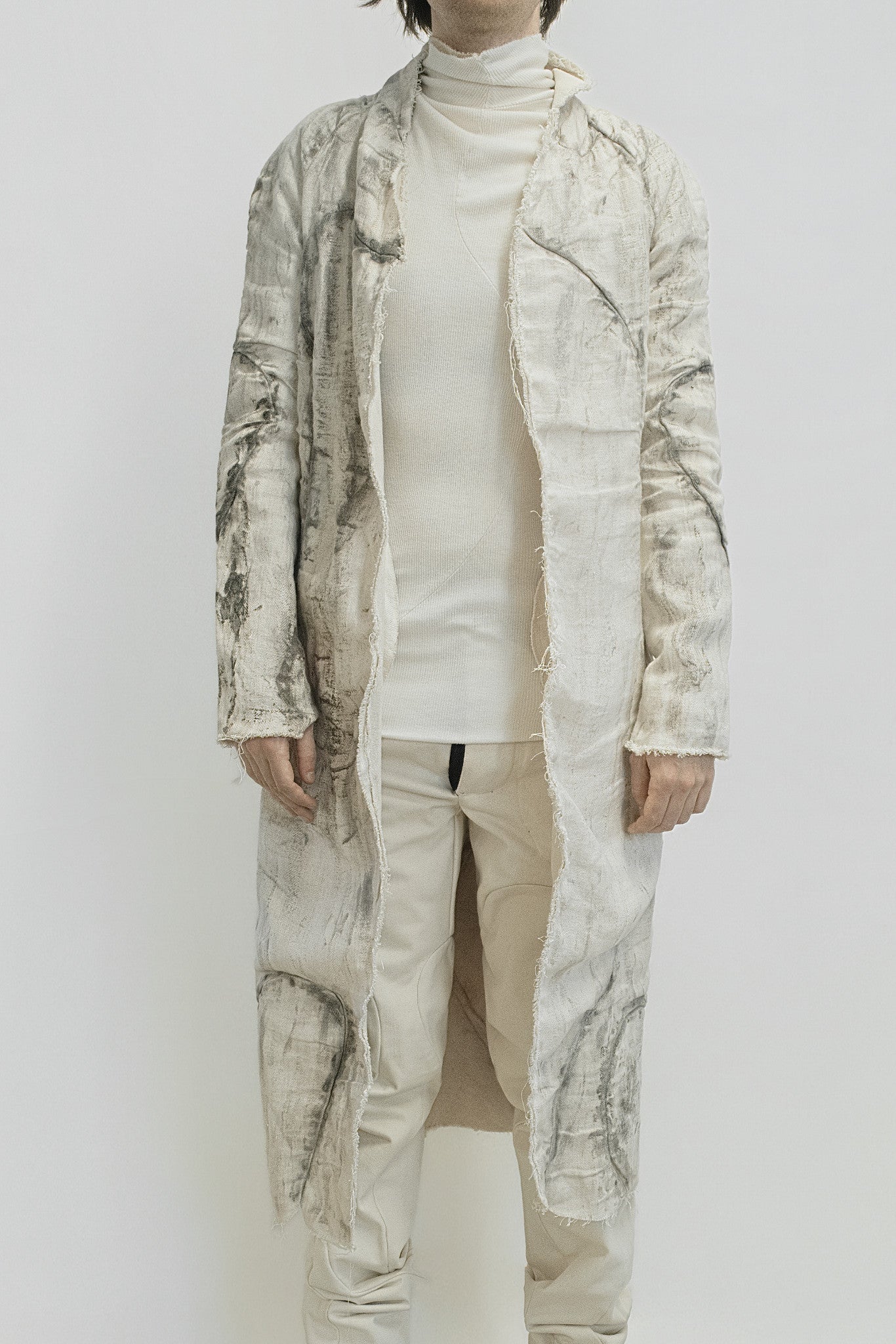 SAMPLE WARPED BLACK/ GREY ORGANIC SEAMED TRENCH COAT