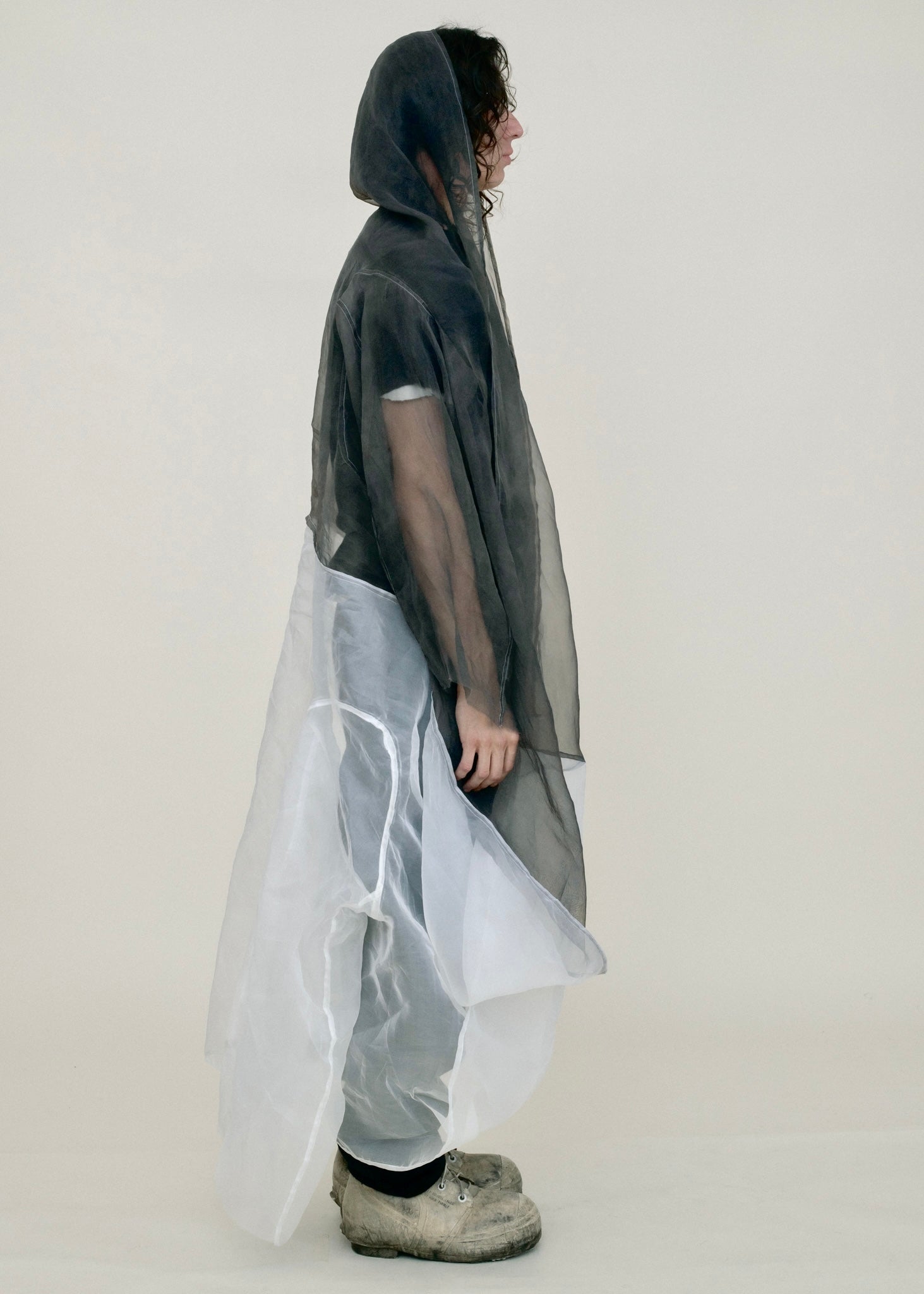 SAMPLE BLACK DIP DYED SILK ORGANZA SHELL