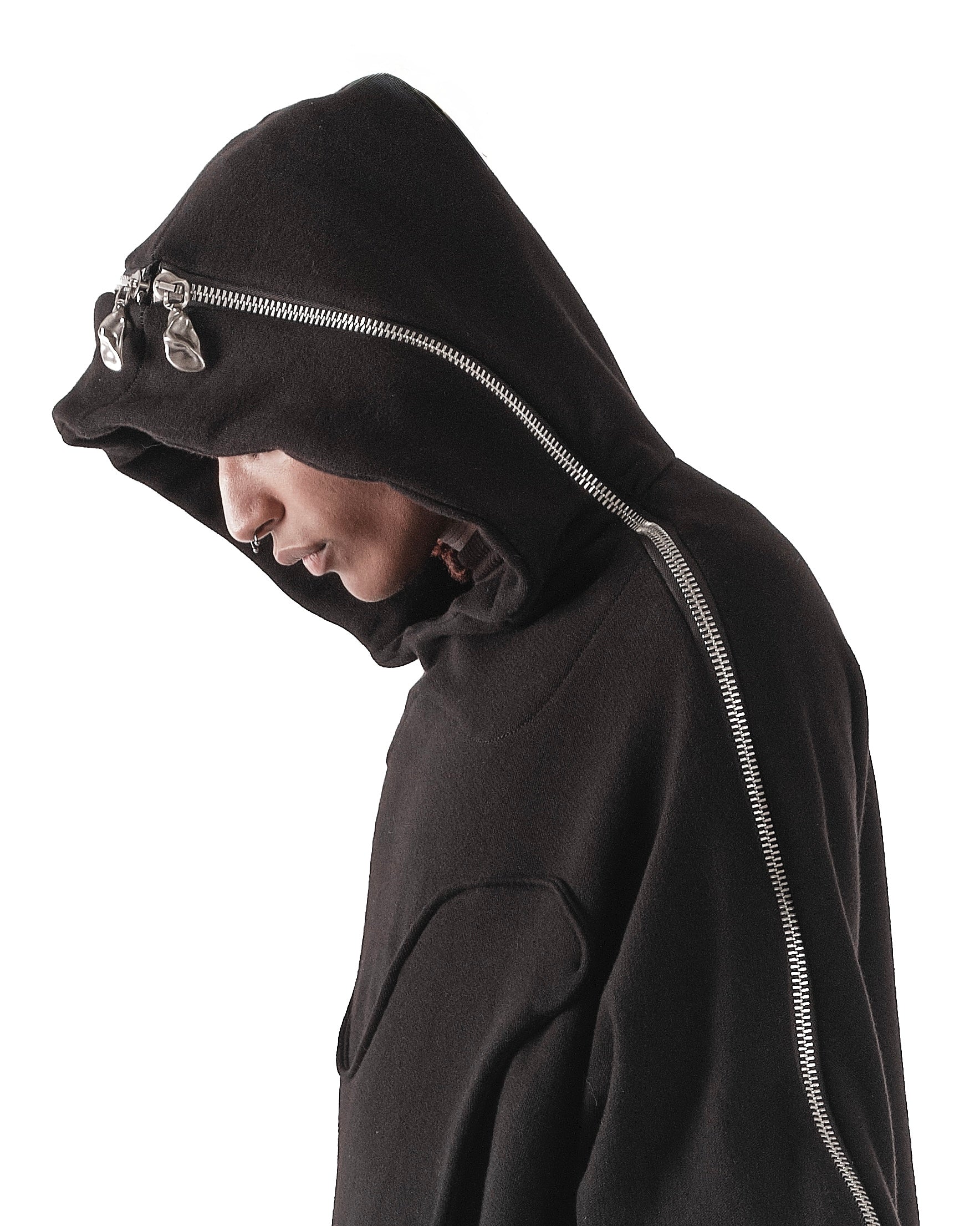 CROPPED BLACK METAMORPHIC  BUBBLE HOODIE