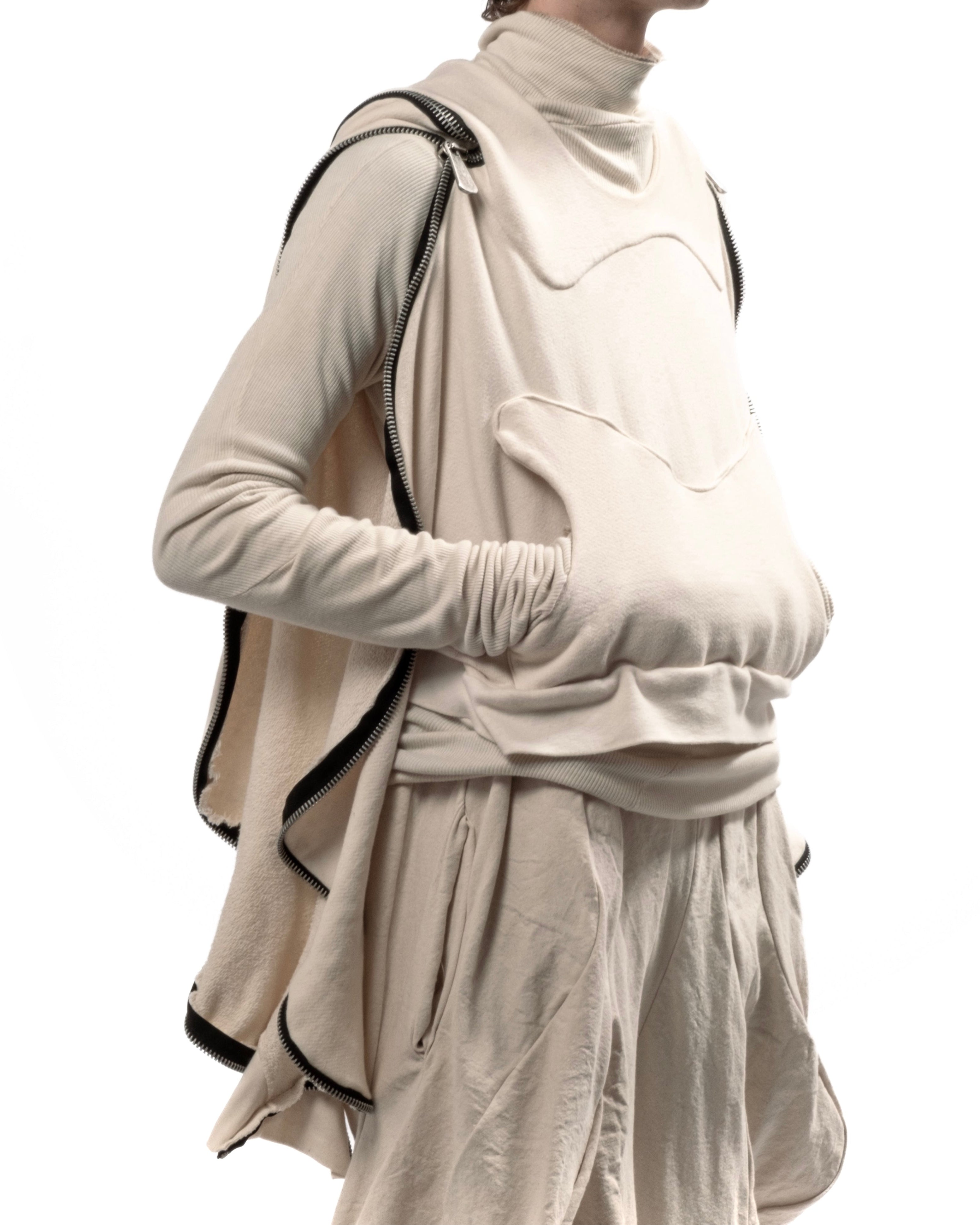 CROPPED UNDYED METAMORPHIC BUBBLE HOODIE