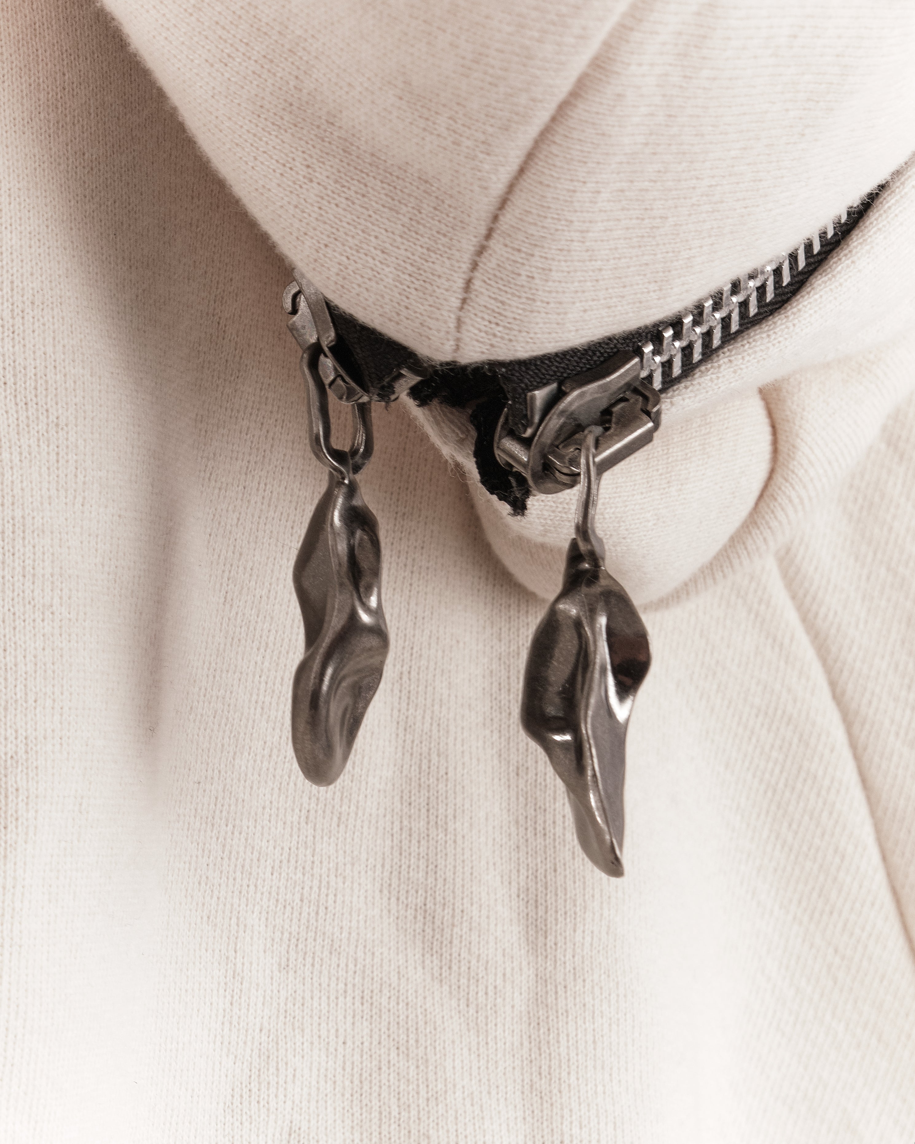 UNDYED METAMORPHIC  BUBBLE HOODIE