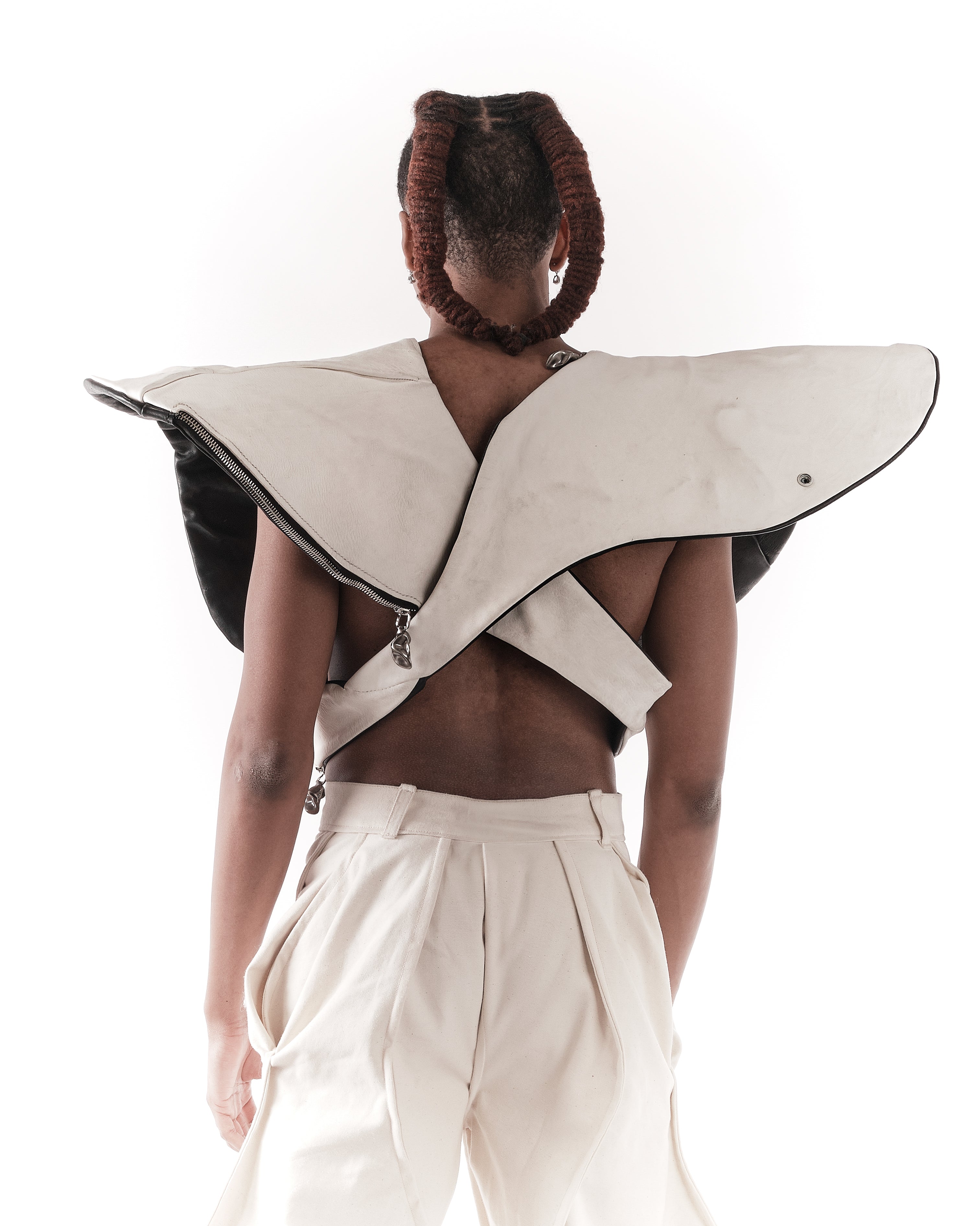 BLACK & WHITE REVERSIBLE ESTUARY VEST