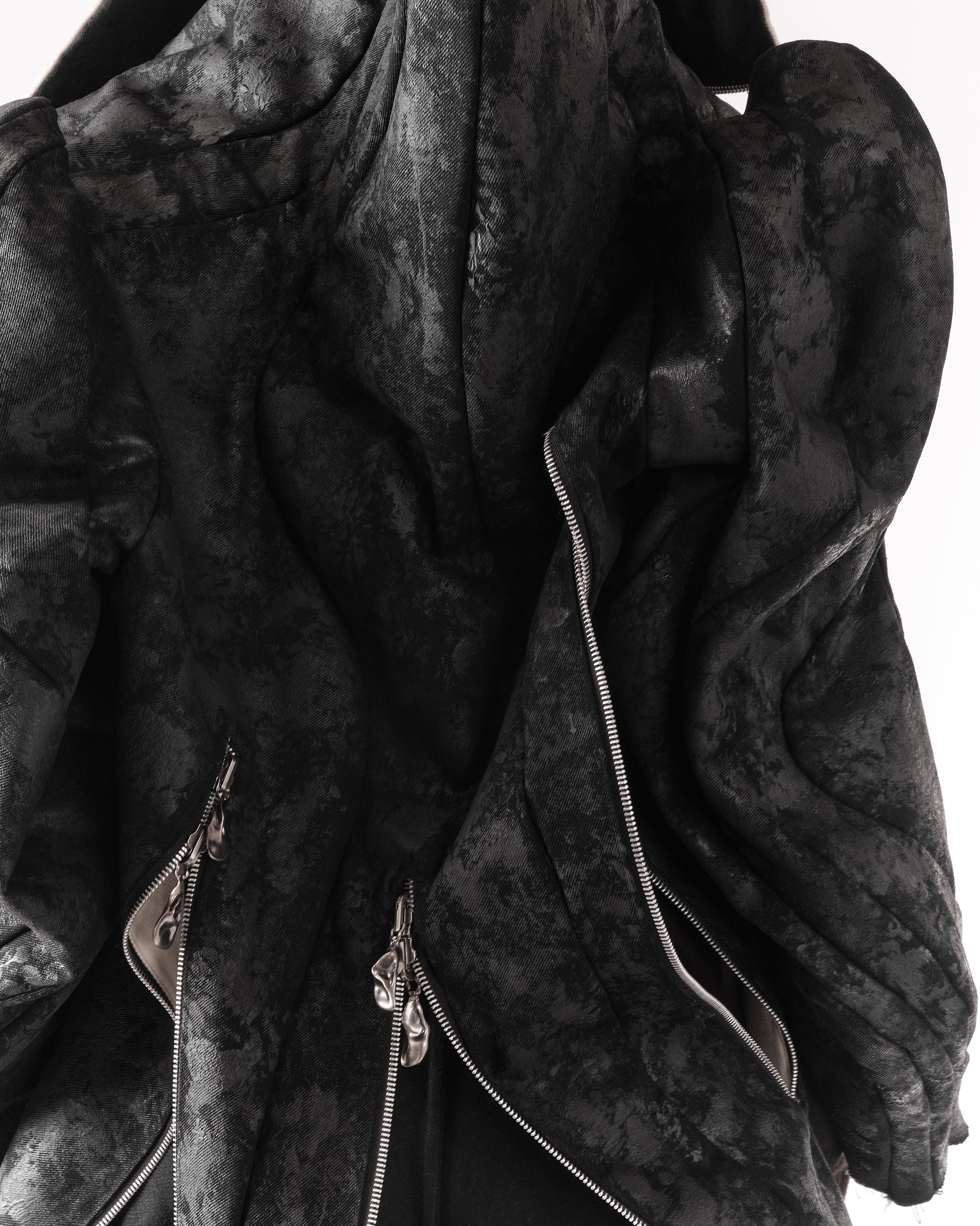 METAMORPHIC COAT