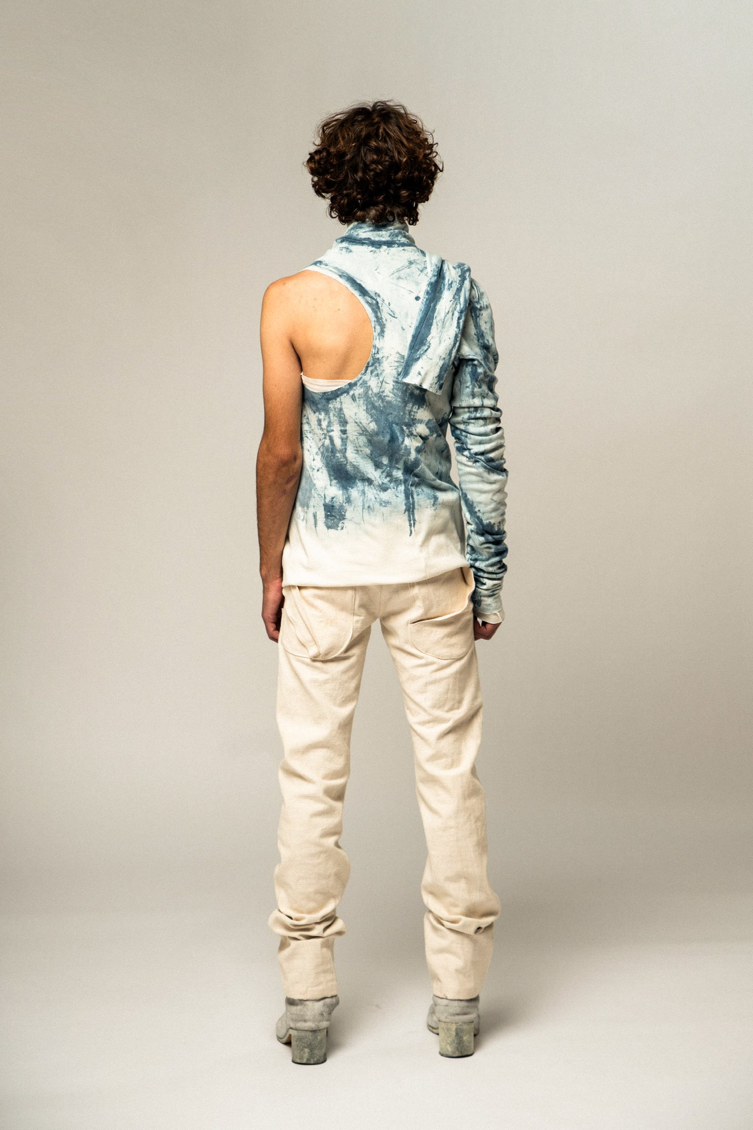 SAMPLE REVERSIBLE BLUE ORGANIC SEAMED DOUBLE LAYER 3 ARMHOLE TURTLENECK