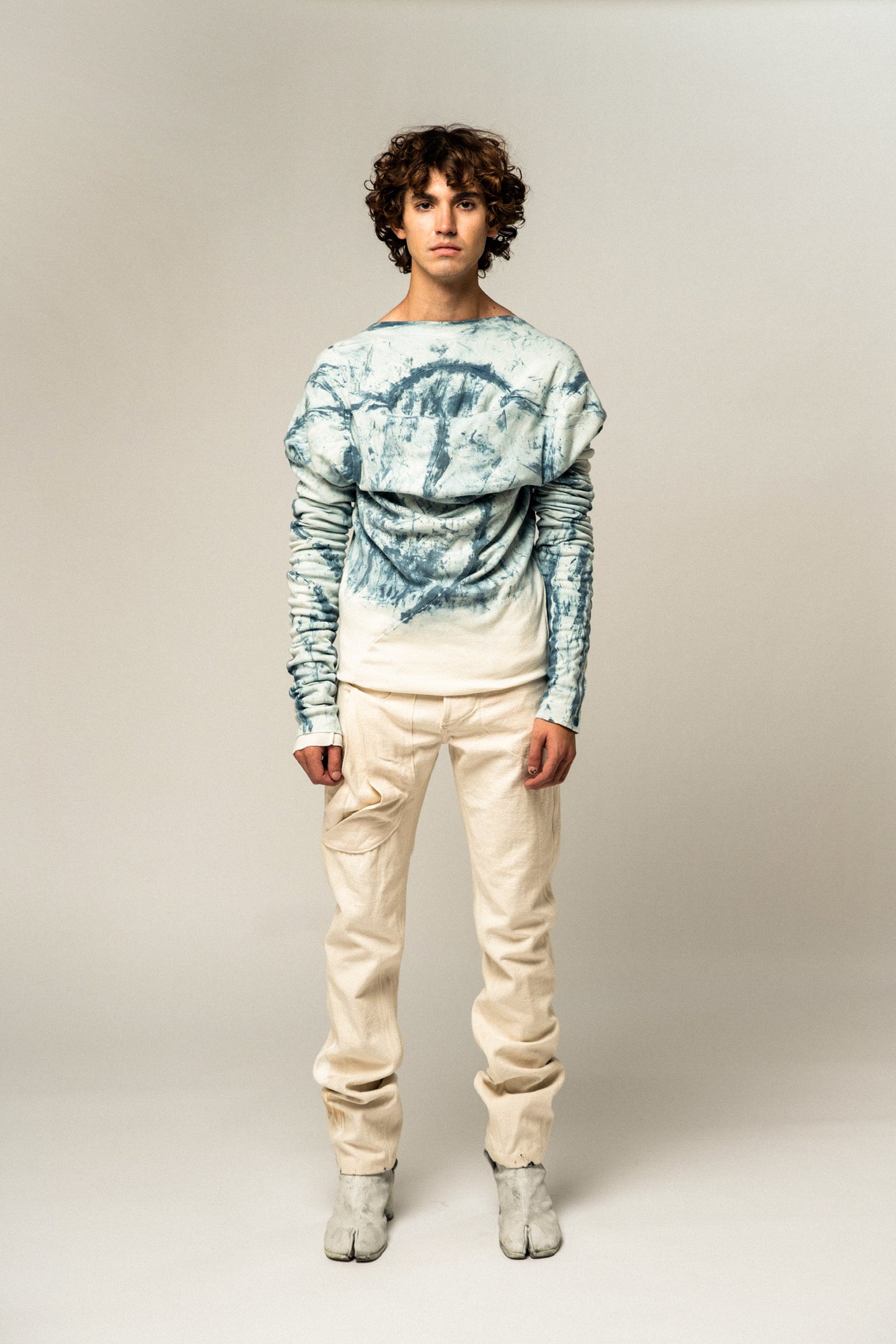 SAMPLE REVERSIBLE BLUE ORGANIC SEAMED DOUBLE LAYER 3 ARMHOLE TURTLENECK