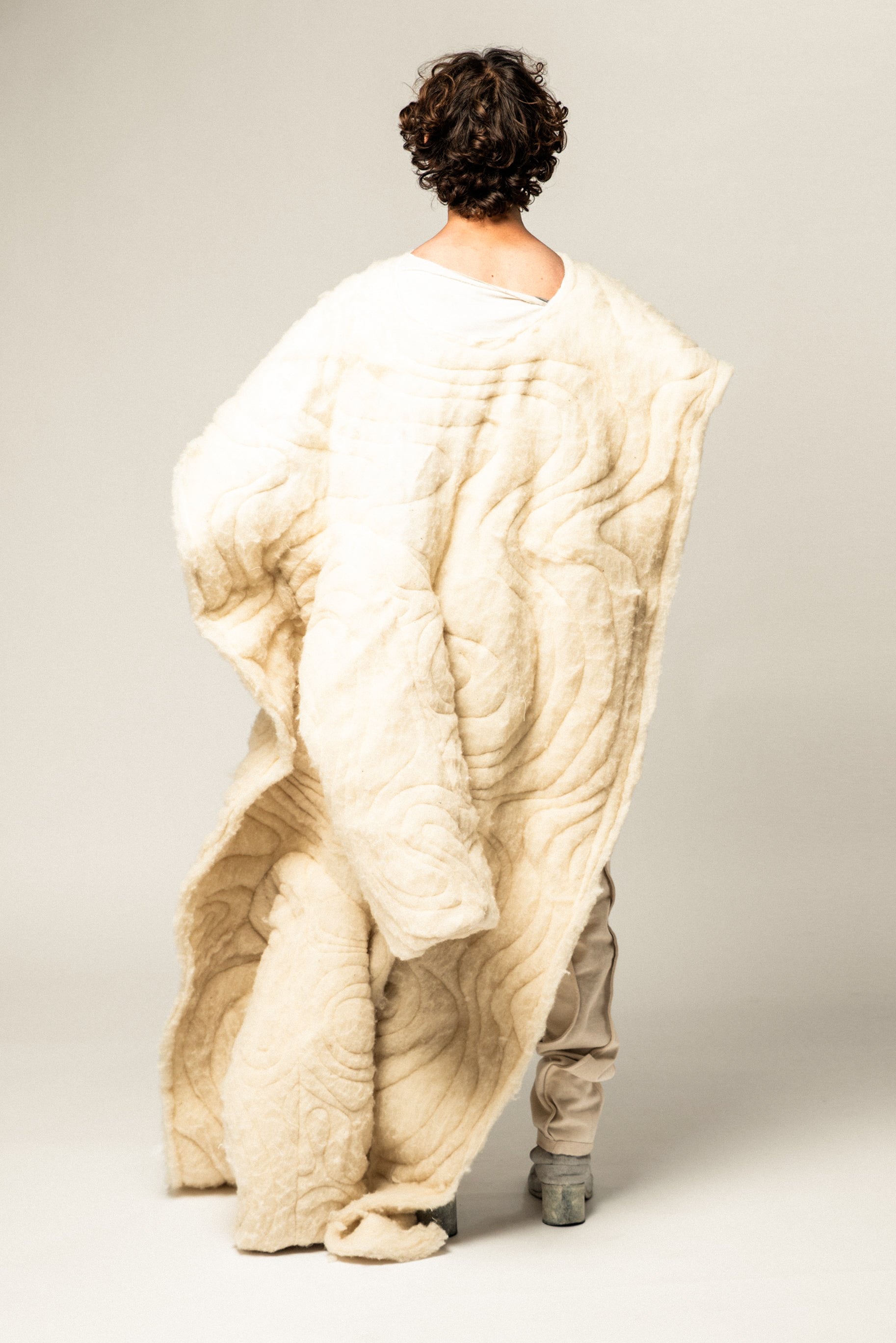 REVERSIBLE ORGANIC QUILTED PUFFER JACKET