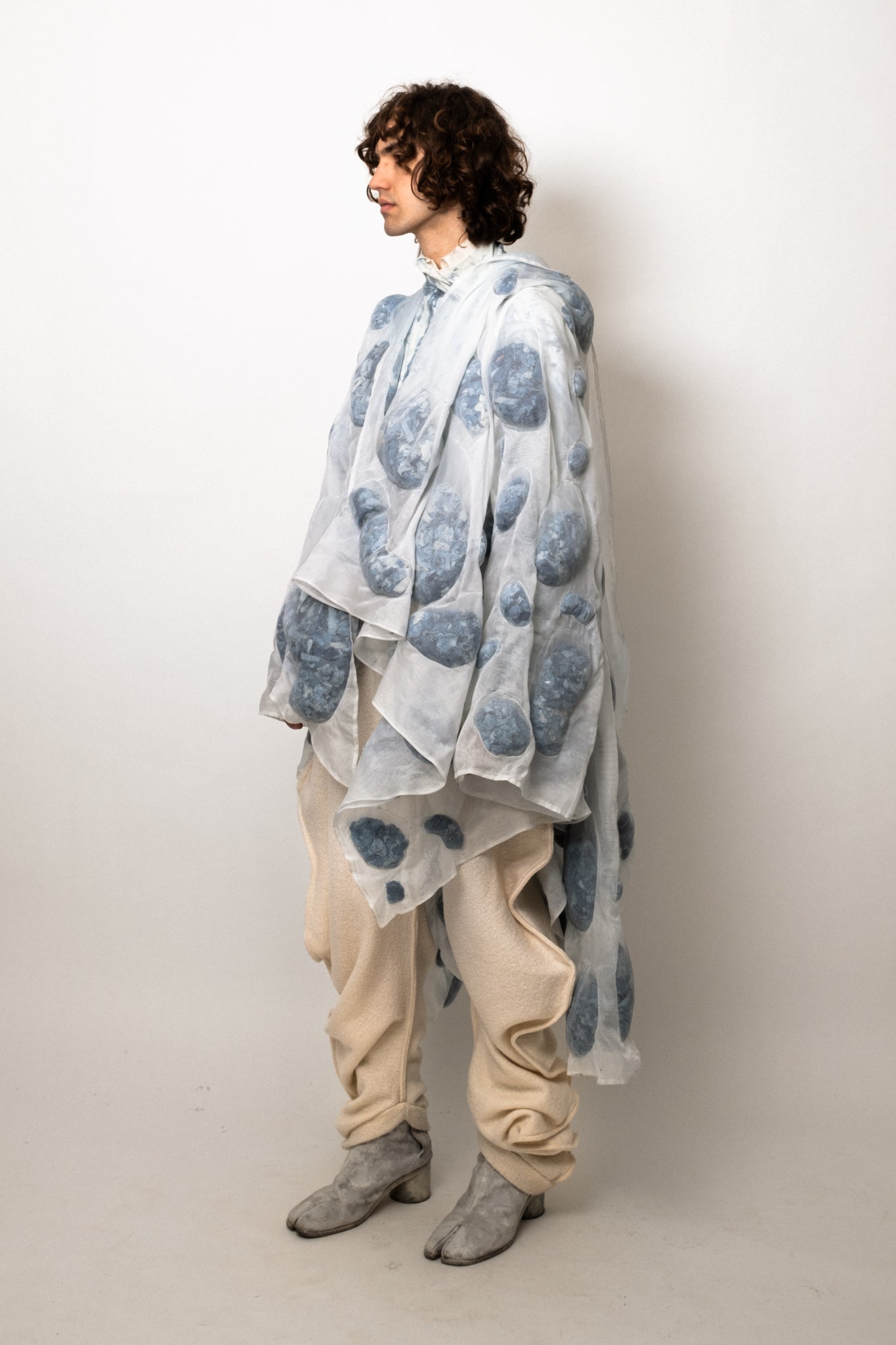 SAMPLE COAGULATED SILK PUFFER BLUE