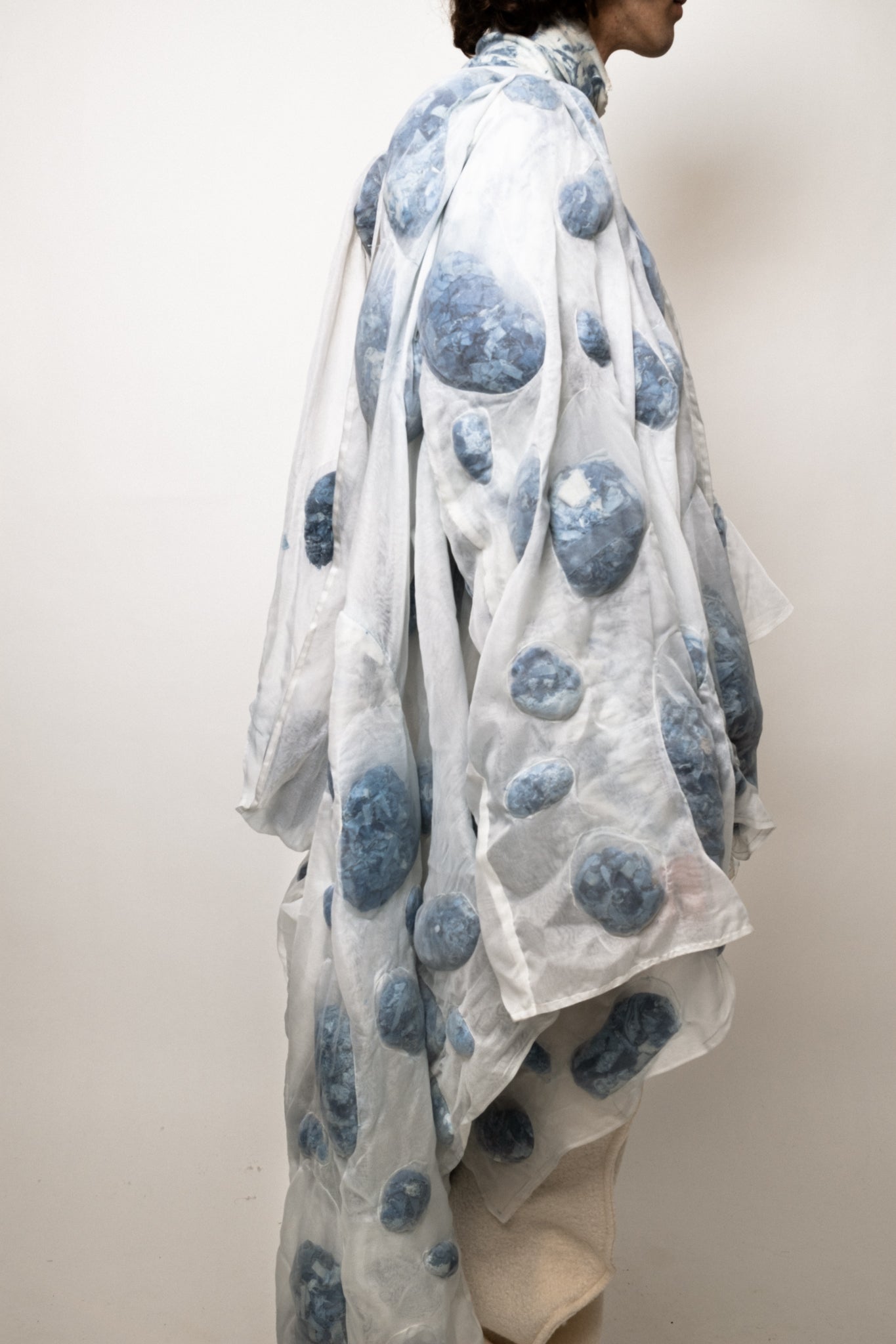 SAMPLE COAGULATED SILK PUFFER BLUE