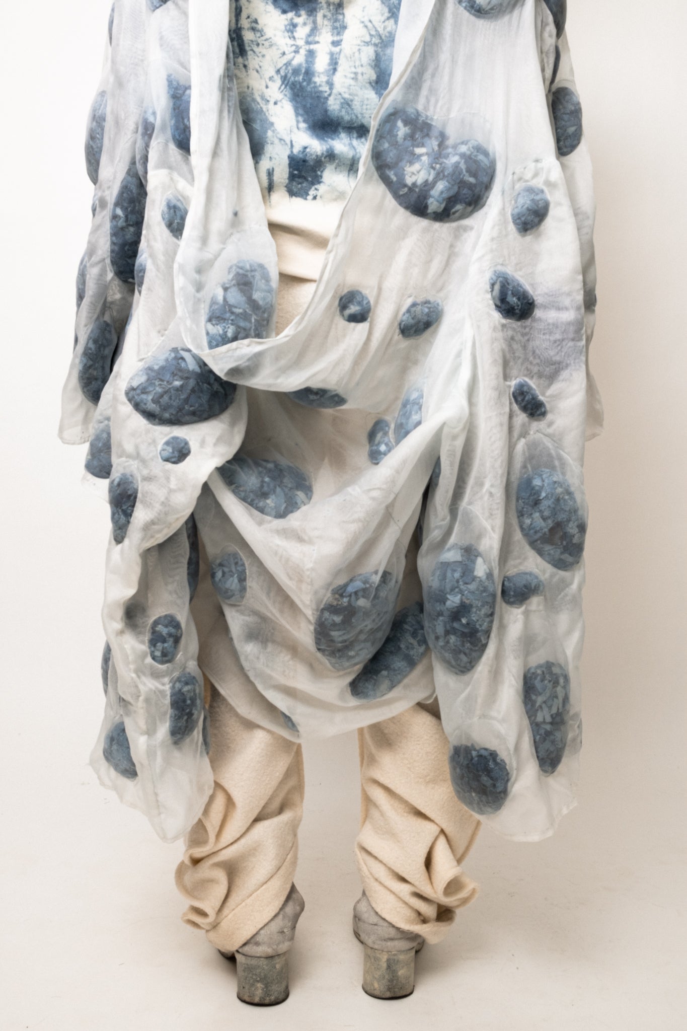 SAMPLE COAGULATED SILK PUFFER BLUE