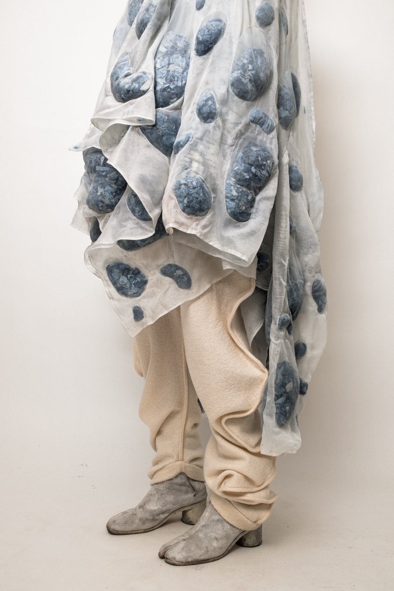 SAMPLE COAGULATED SILK PUFFER BLUE