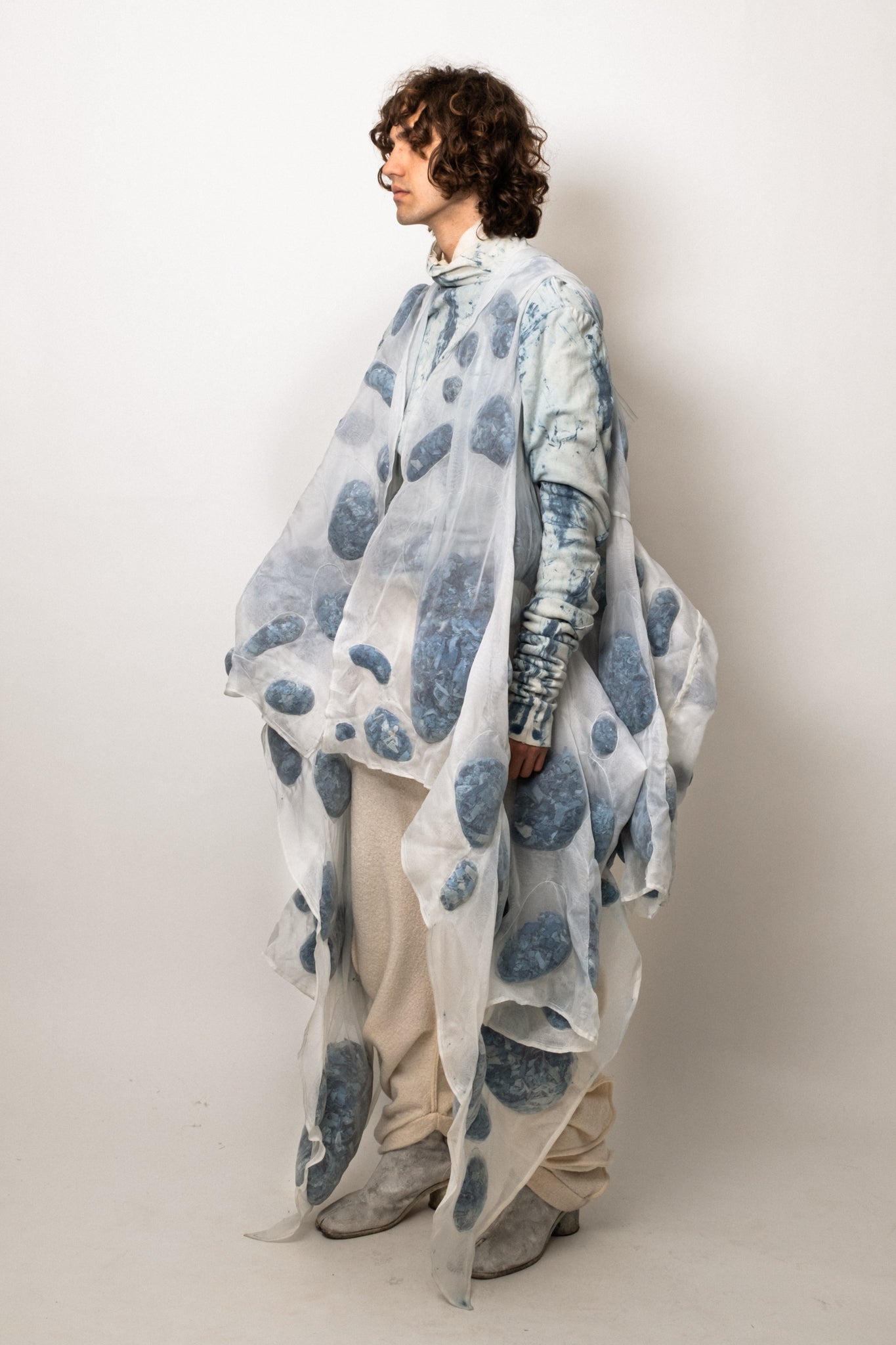 SAMPLE COAGULATED SILK PUFFER BLUE