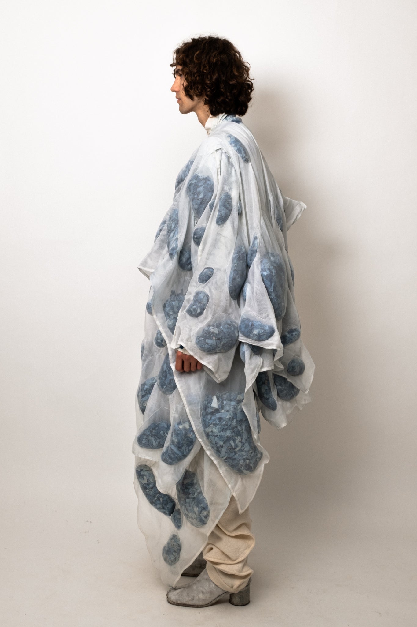 SAMPLE COAGULATED SILK PUFFER BLUE