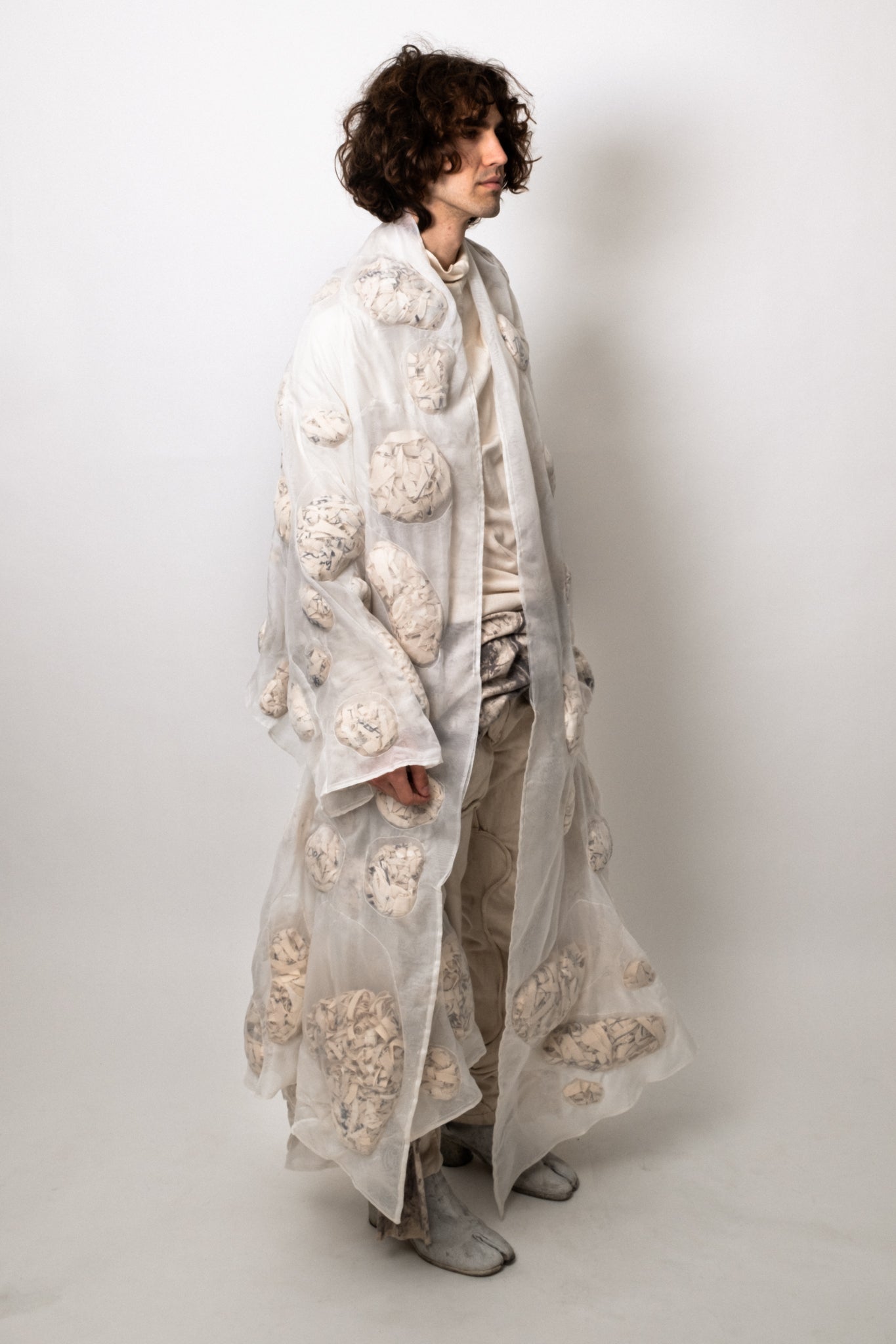 SAMPLE COAGULATED SILK PUFFER UNDYED