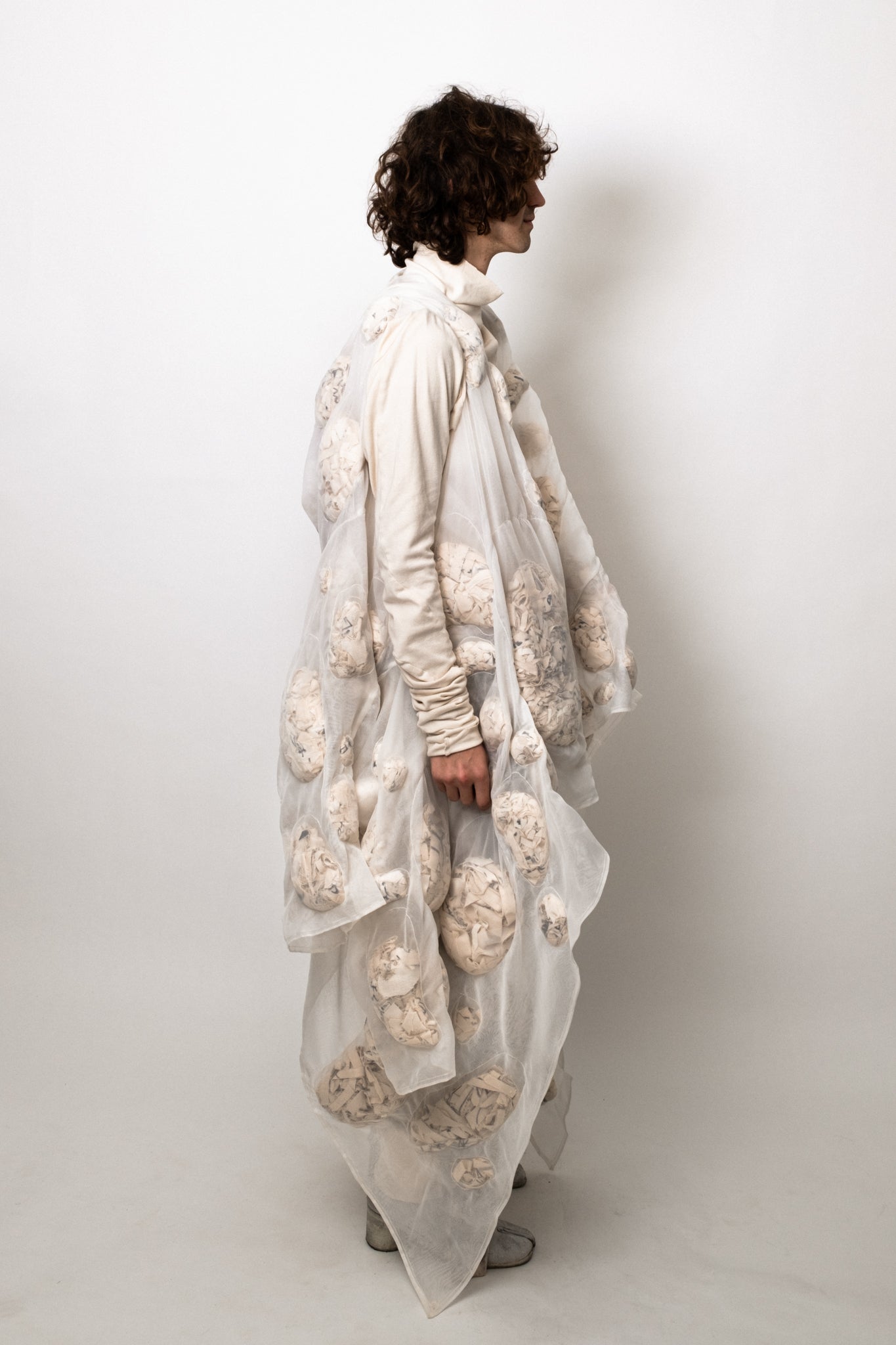 SAMPLE COAGULATED SILK PUFFER UNDYED