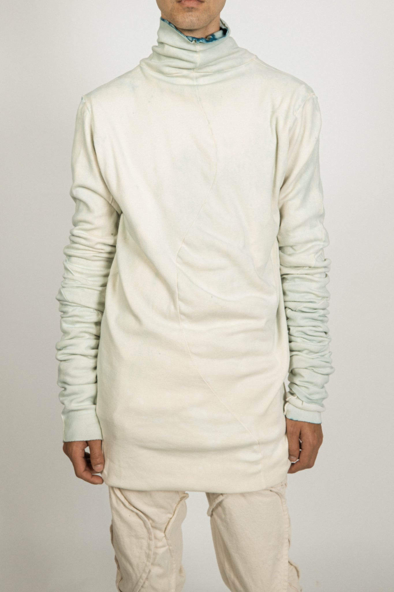 SAMPLE 1 OF 1 BOTANICAL IMPRINT REVERSIBLE 3 ARM HOLE TURTLENECK