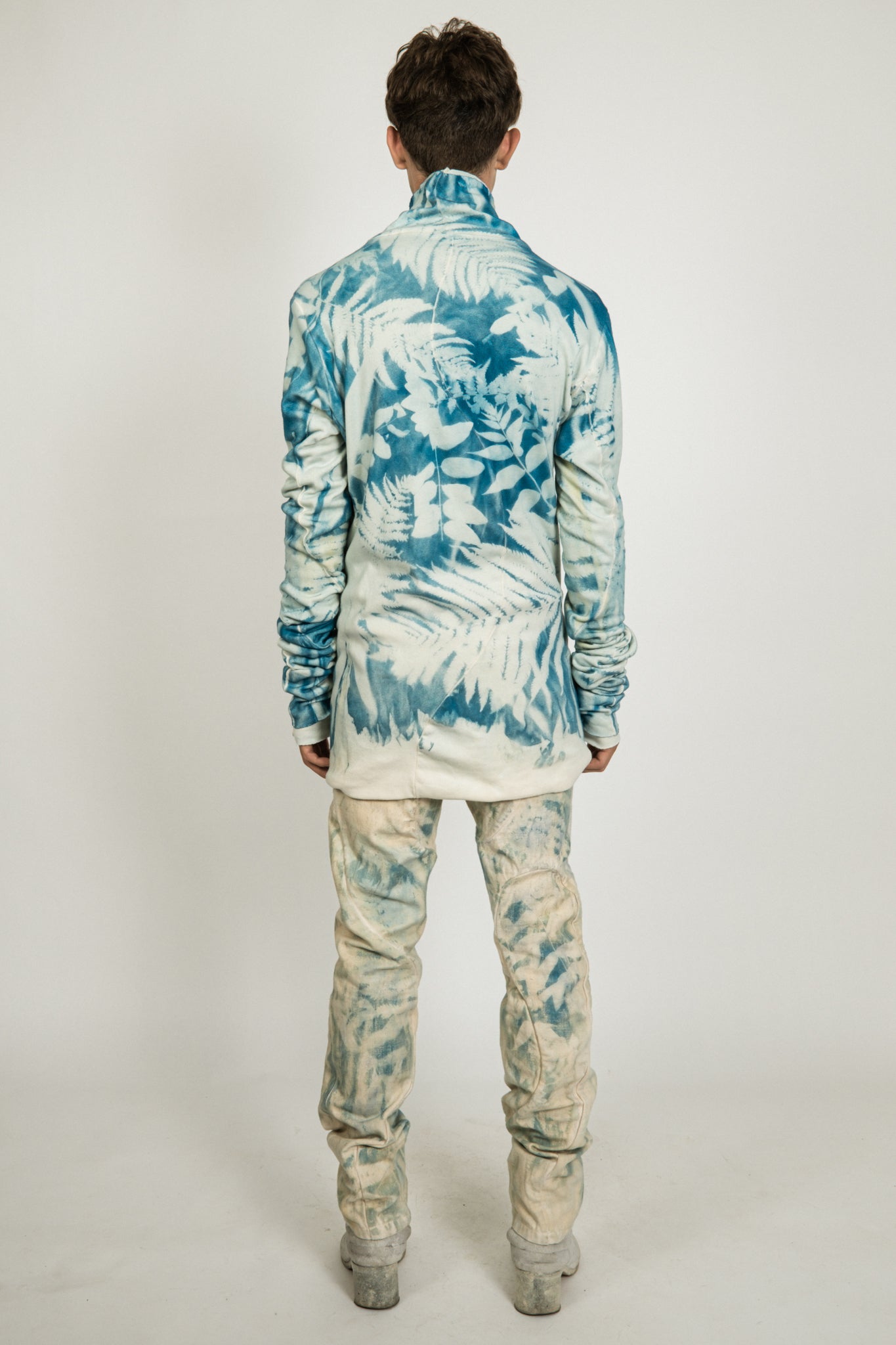 SAMPLE 1 OF 1 BOTANICAL IMPRINT REVERSIBLE 3 ARM HOLE TURTLENECK