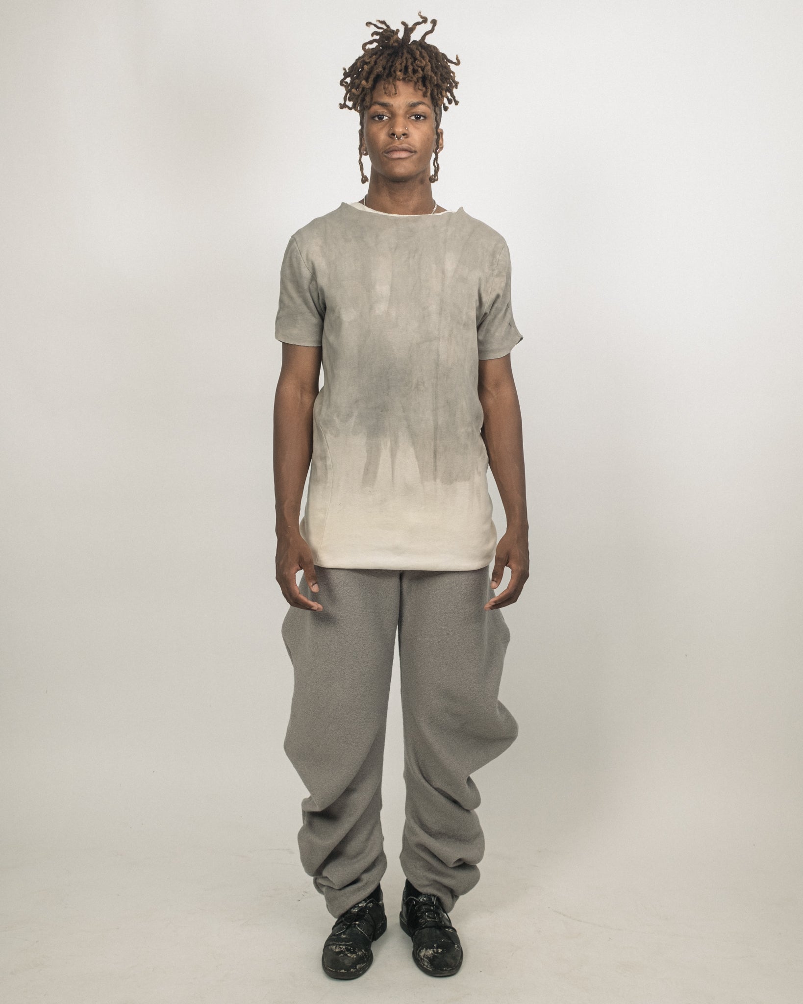 JORDAN ARTHUR SMITH GREY DIP DYED REVERSIBLE T-SHIRT