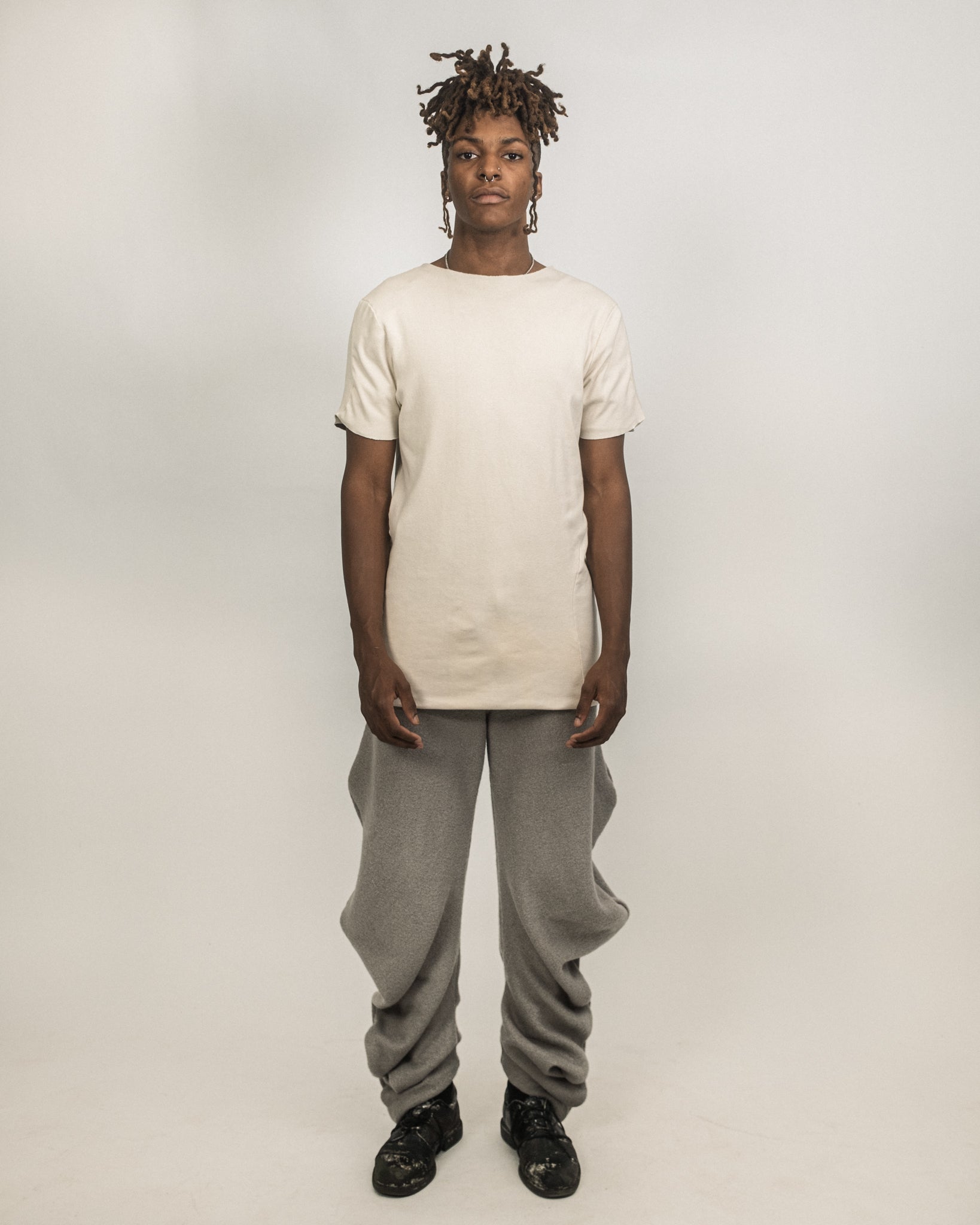 JORDAN ARTHUR SMITH GREY DIP DYED REVERSIBLE T-SHIRT