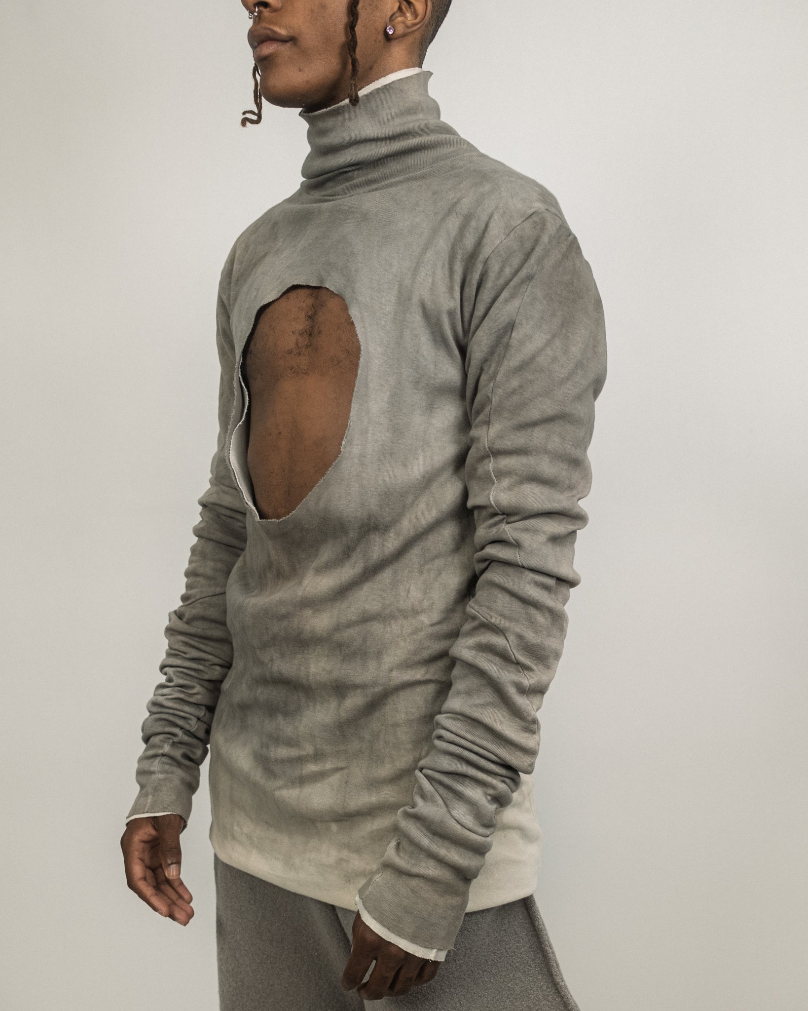 JORDAN ARTHUR SMITH GREY DIP DYED REVERSIBLE TURTLENECK
