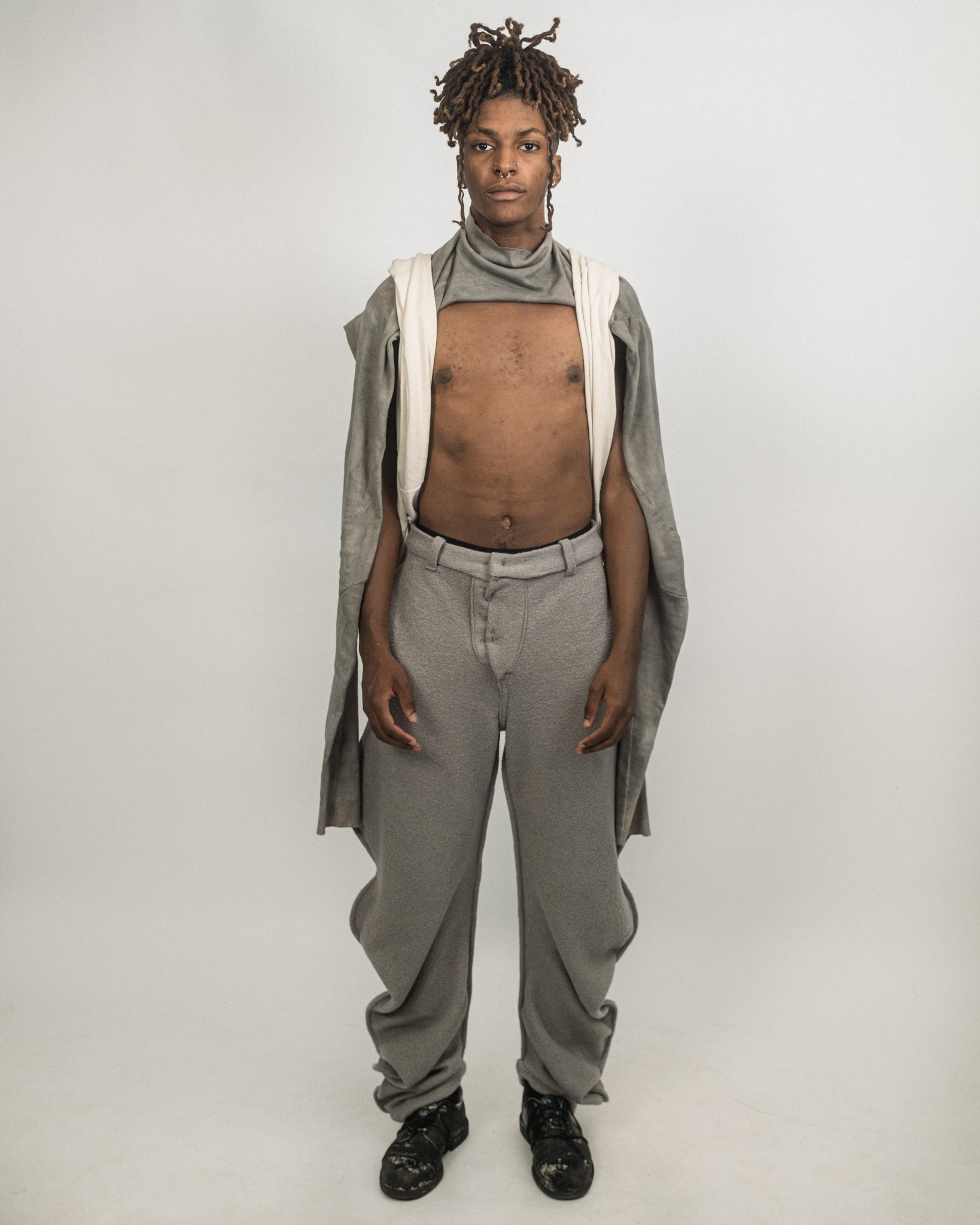 JORDAN ARTHUR SMITH GREY DIP DYED REVERSIBLE TURTLENECK