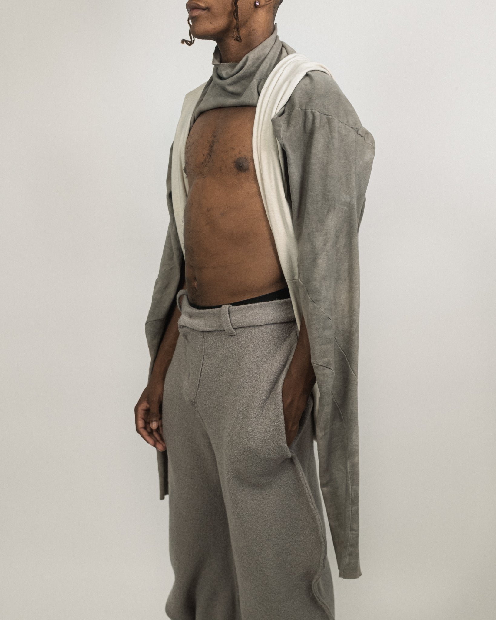 JORDAN ARTHUR SMITH GREY DIP DYED REVERSIBLE TURTLENECK