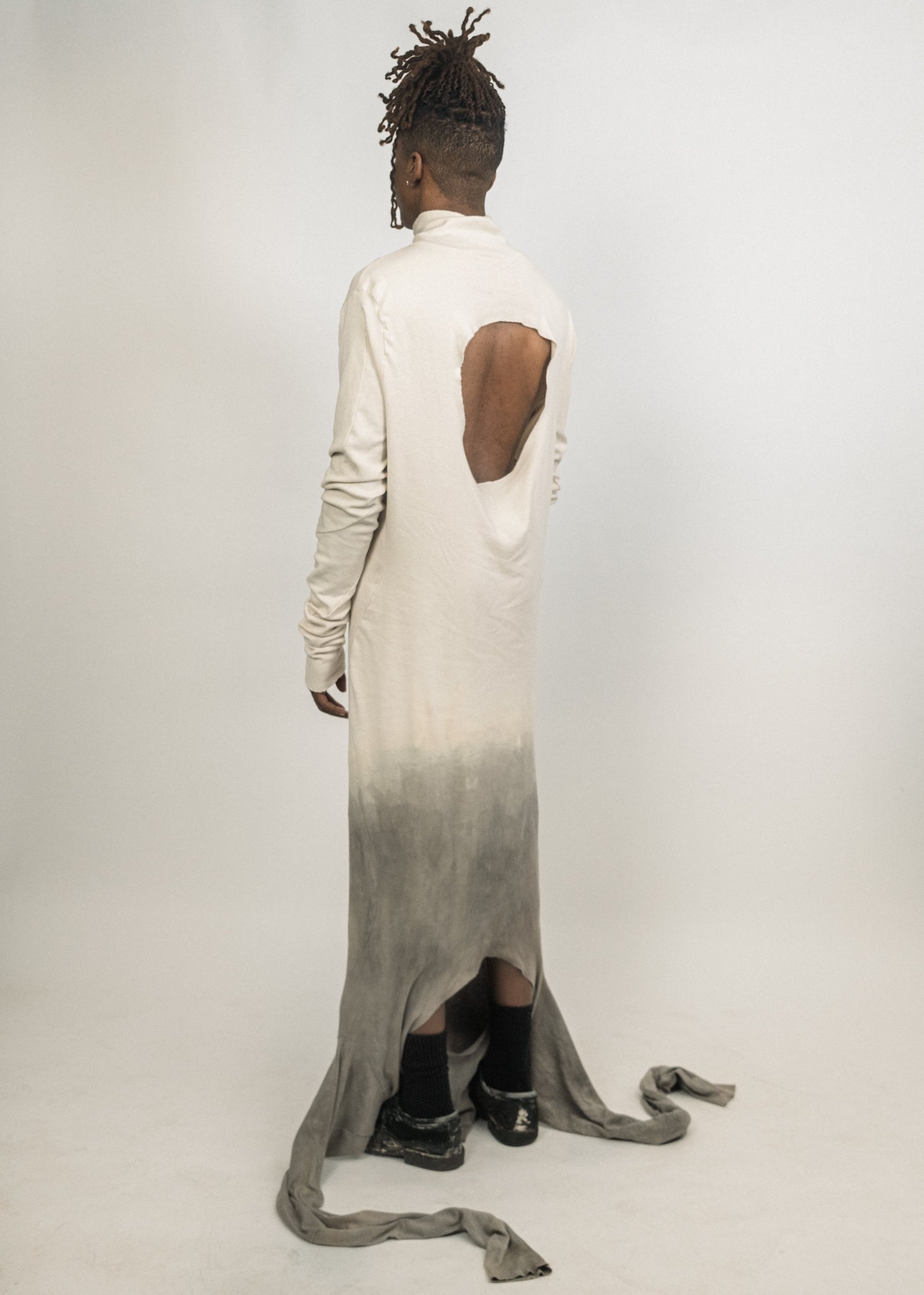 JORDAN ARTHUR SMITH GREY DIP DYED REVERSIBLE TURTLENECK