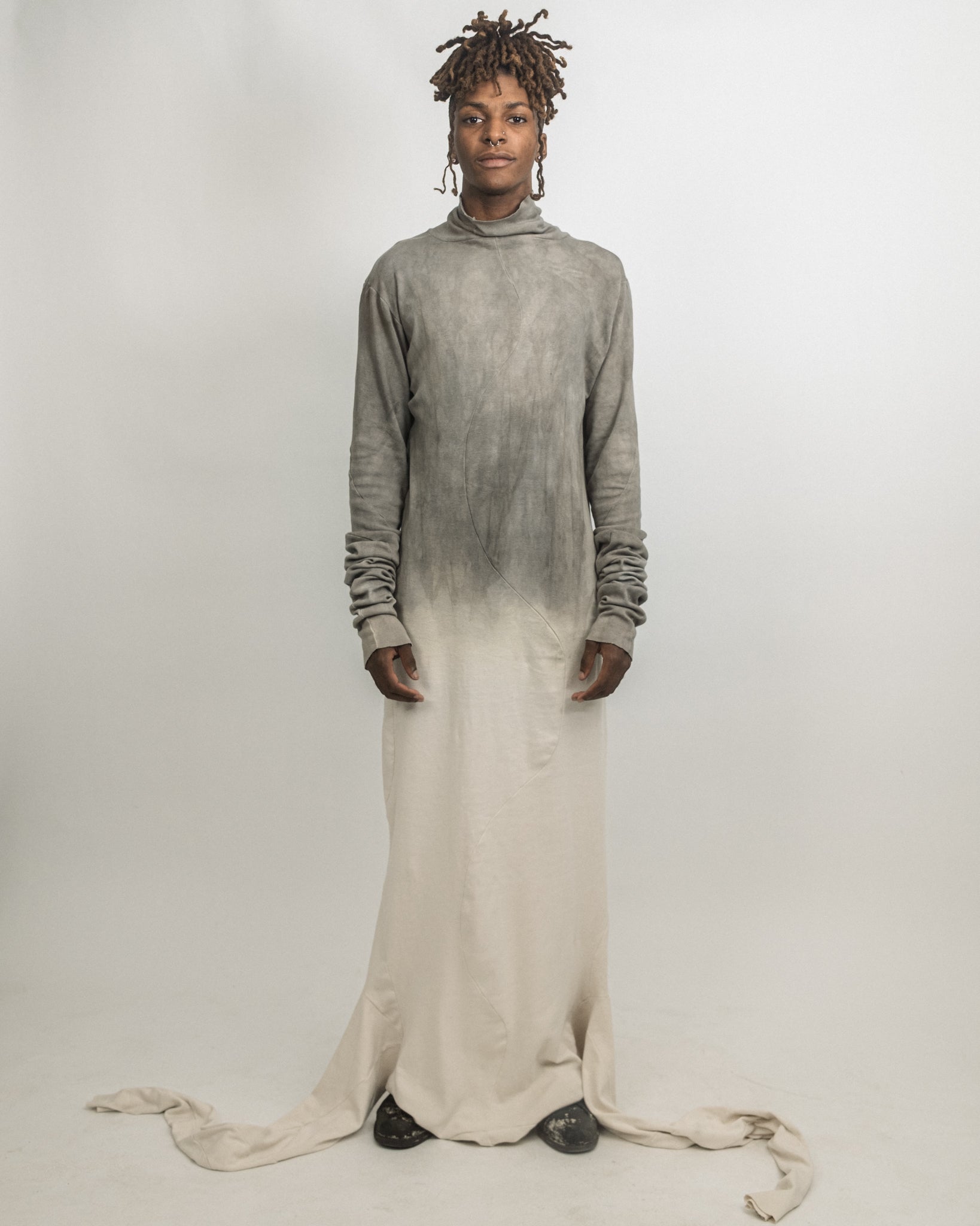 JORDAN ARTHUR SMITH GREY DIP DYED REVERSIBLE TURTLENECK