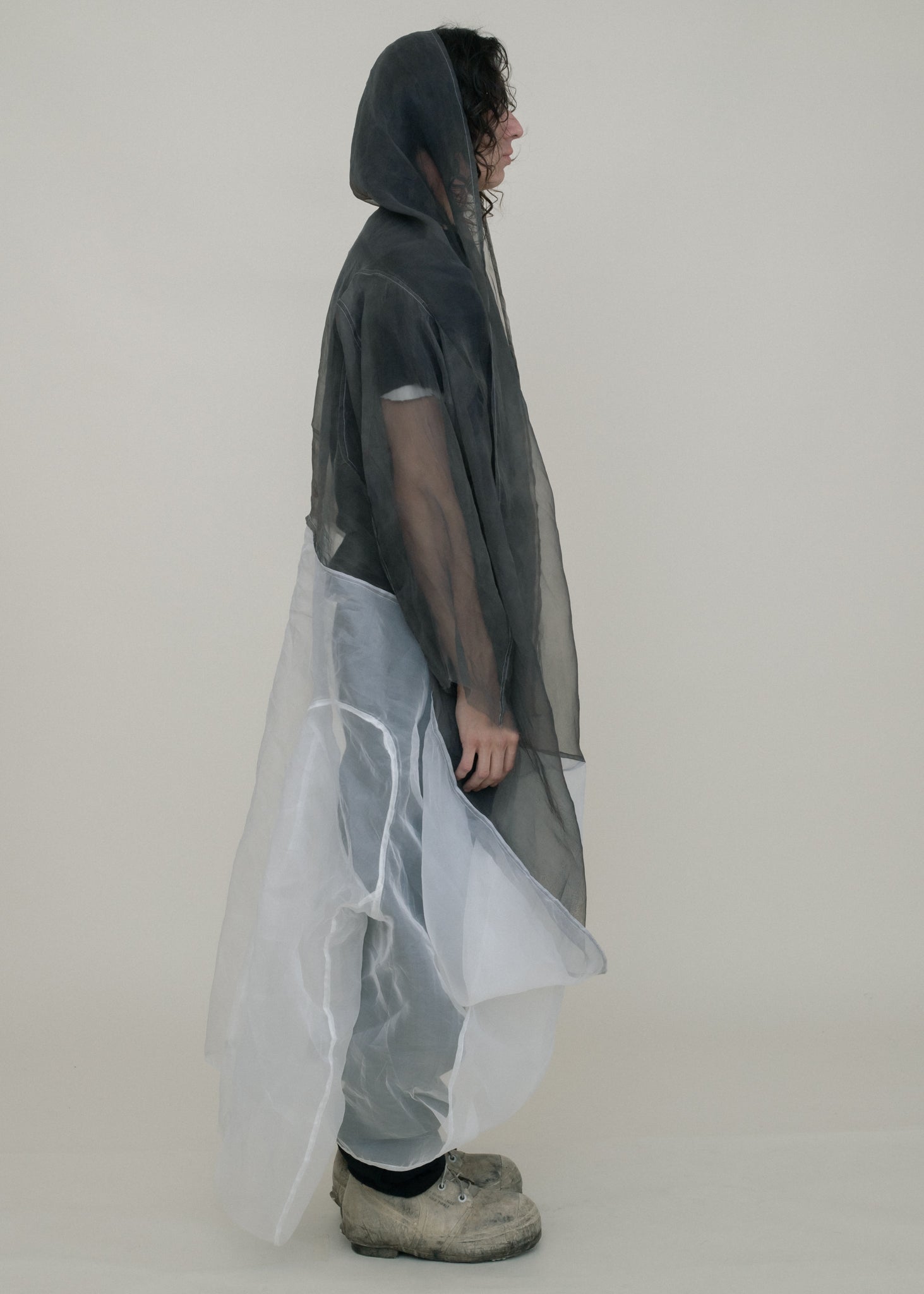 SAMPLE BLACK DIP DYED SILK ORGANZA SHELL