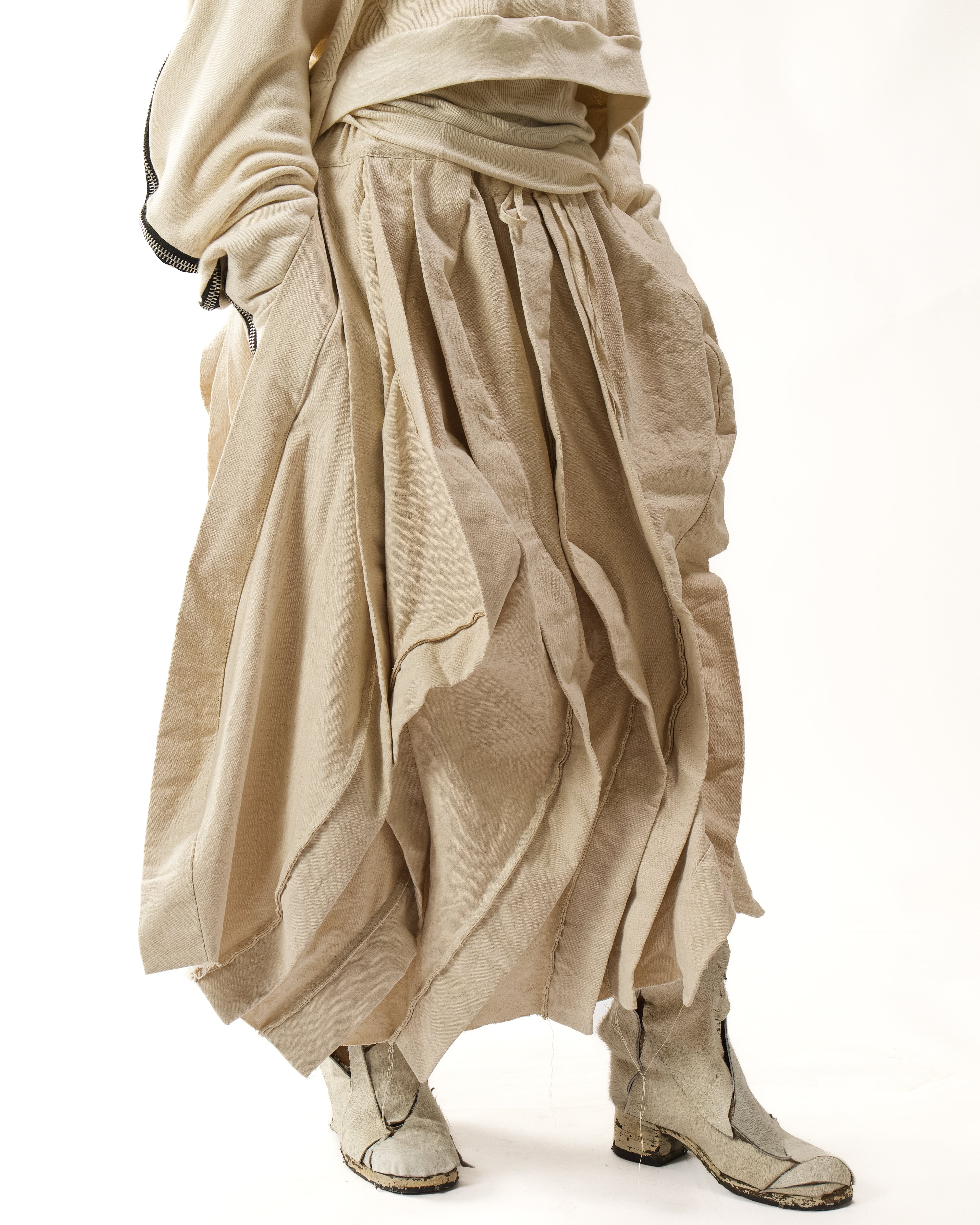 SAMPLE UNDYED REVERSIBLE POST HUMAN SKIRT