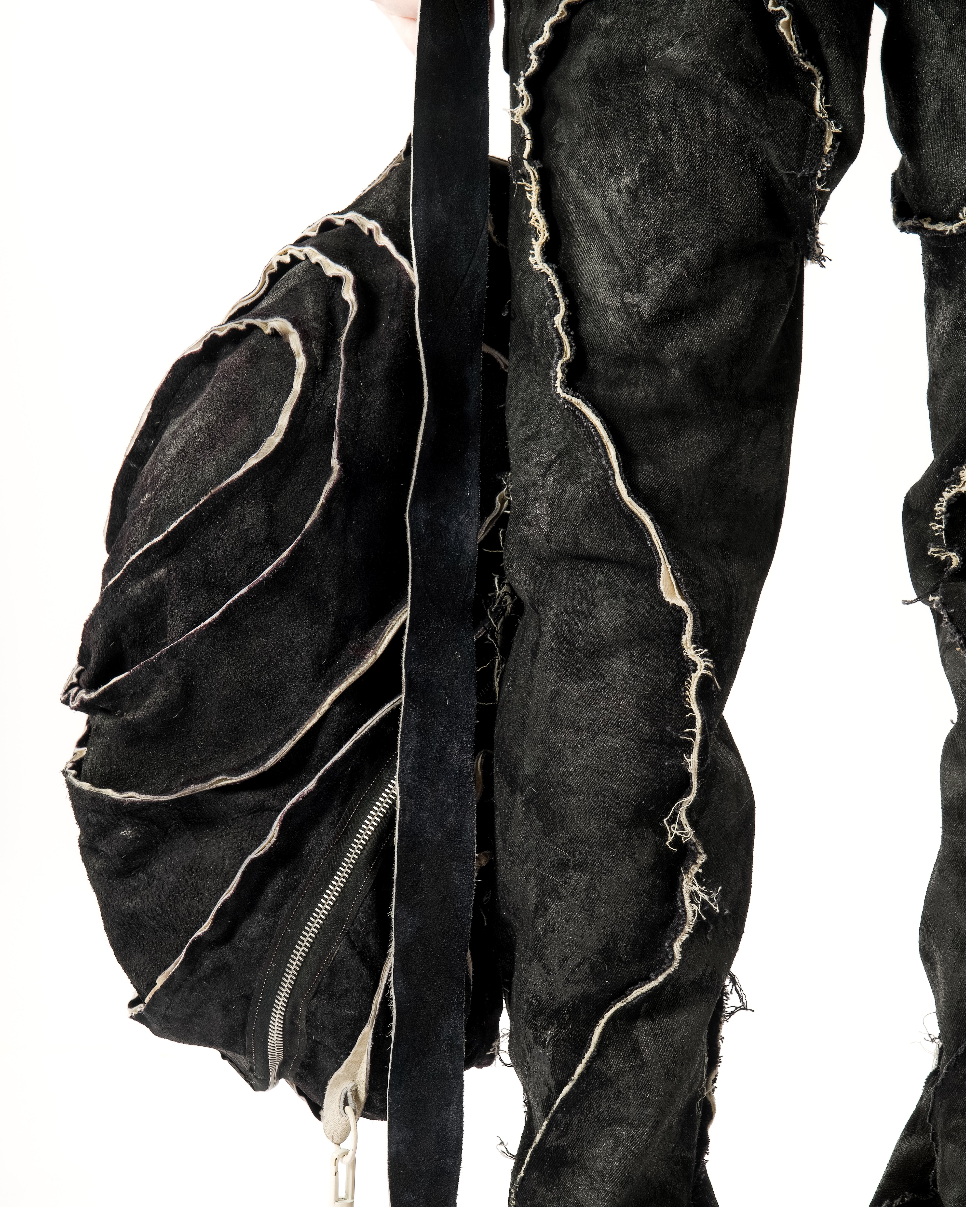 REVERSIBLE LEATHER SCULPTURAL HAIR ON HIDE BAG