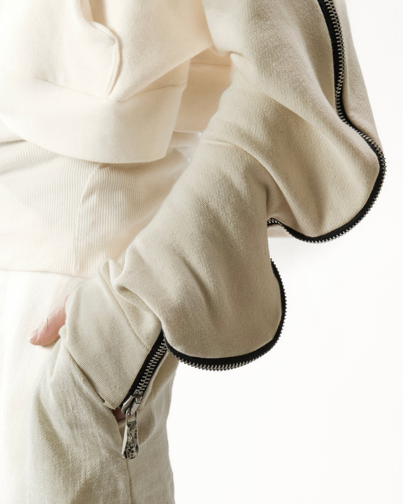 UNDYED ELONGATED METAMORPHIC BUBBLE HOODIE