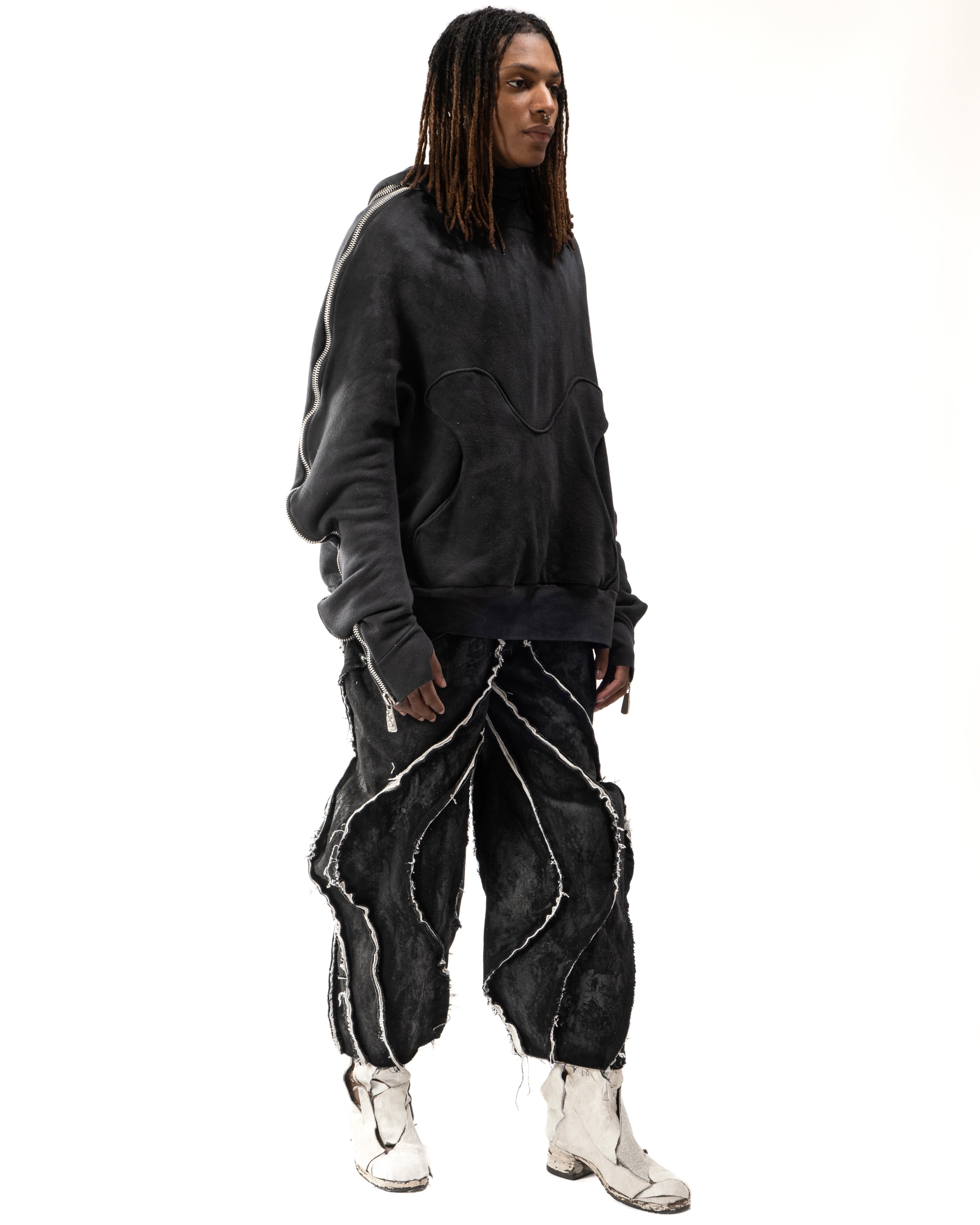 SAMPLE BLACK ELONGATED METAMORPHIC BUBBLE HOODIE