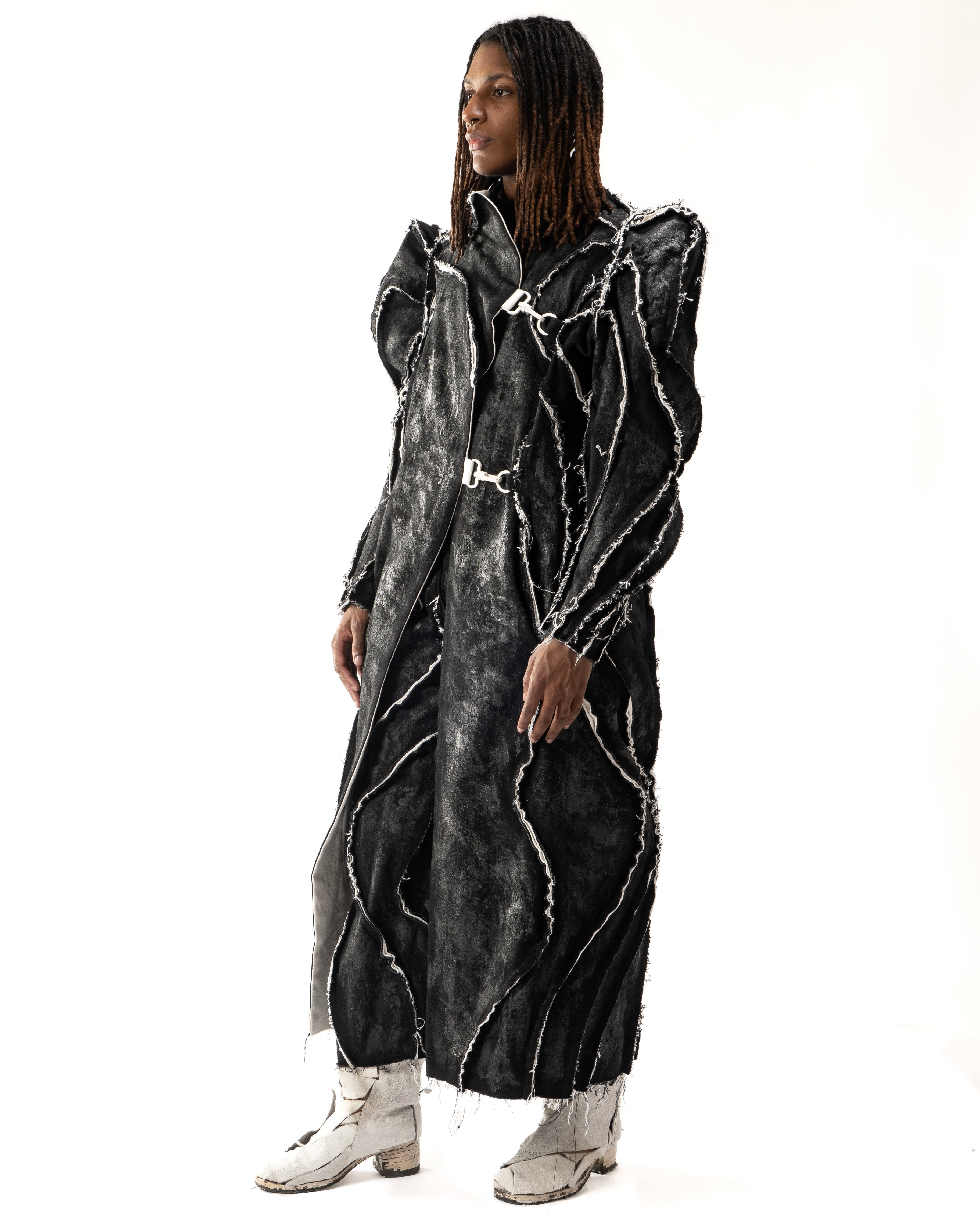 WAXED REVERSIBLE POST HUMAN COAT