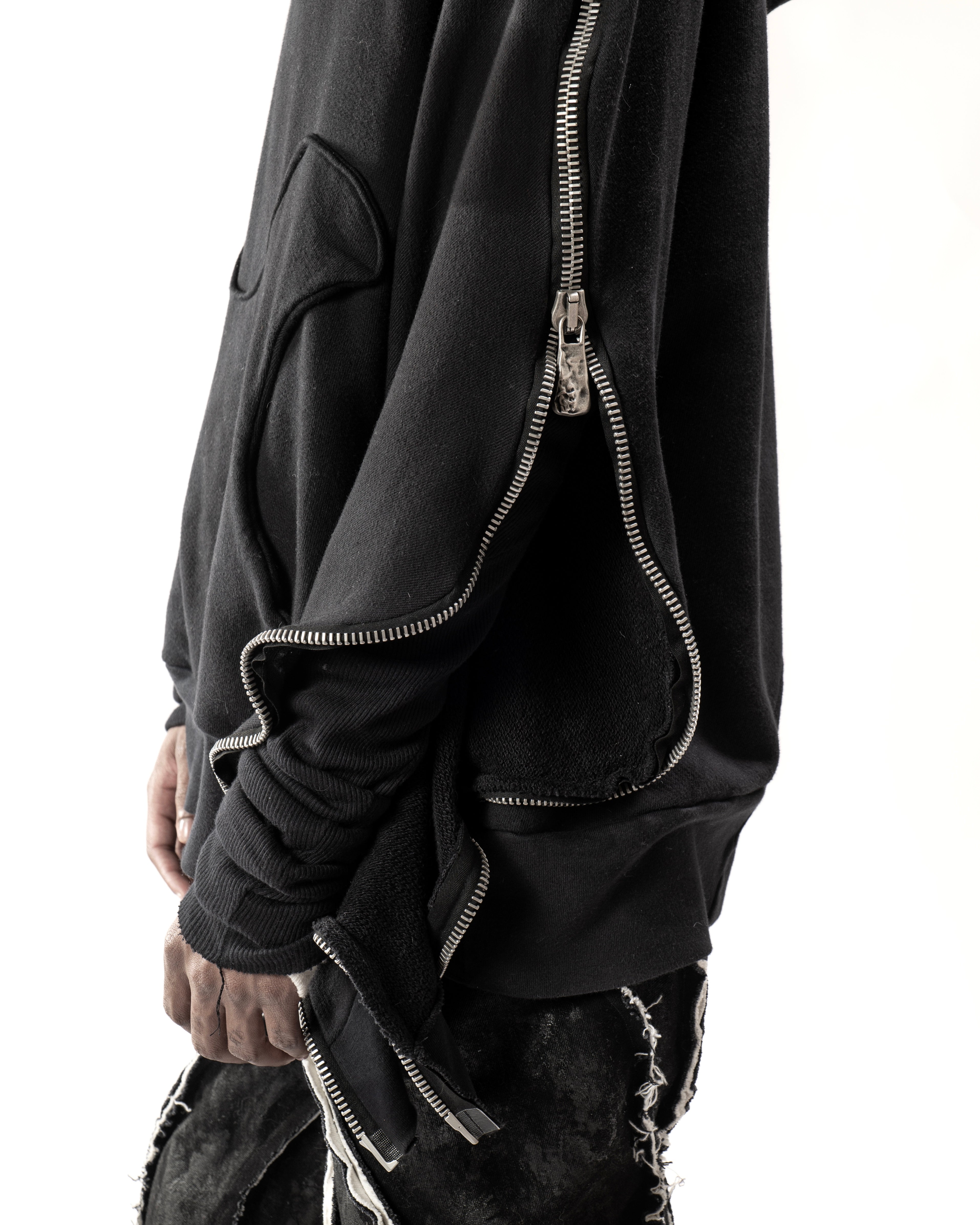 SAMPLE BLACK ELONGATED METAMORPHIC BUBBLE HOODIE