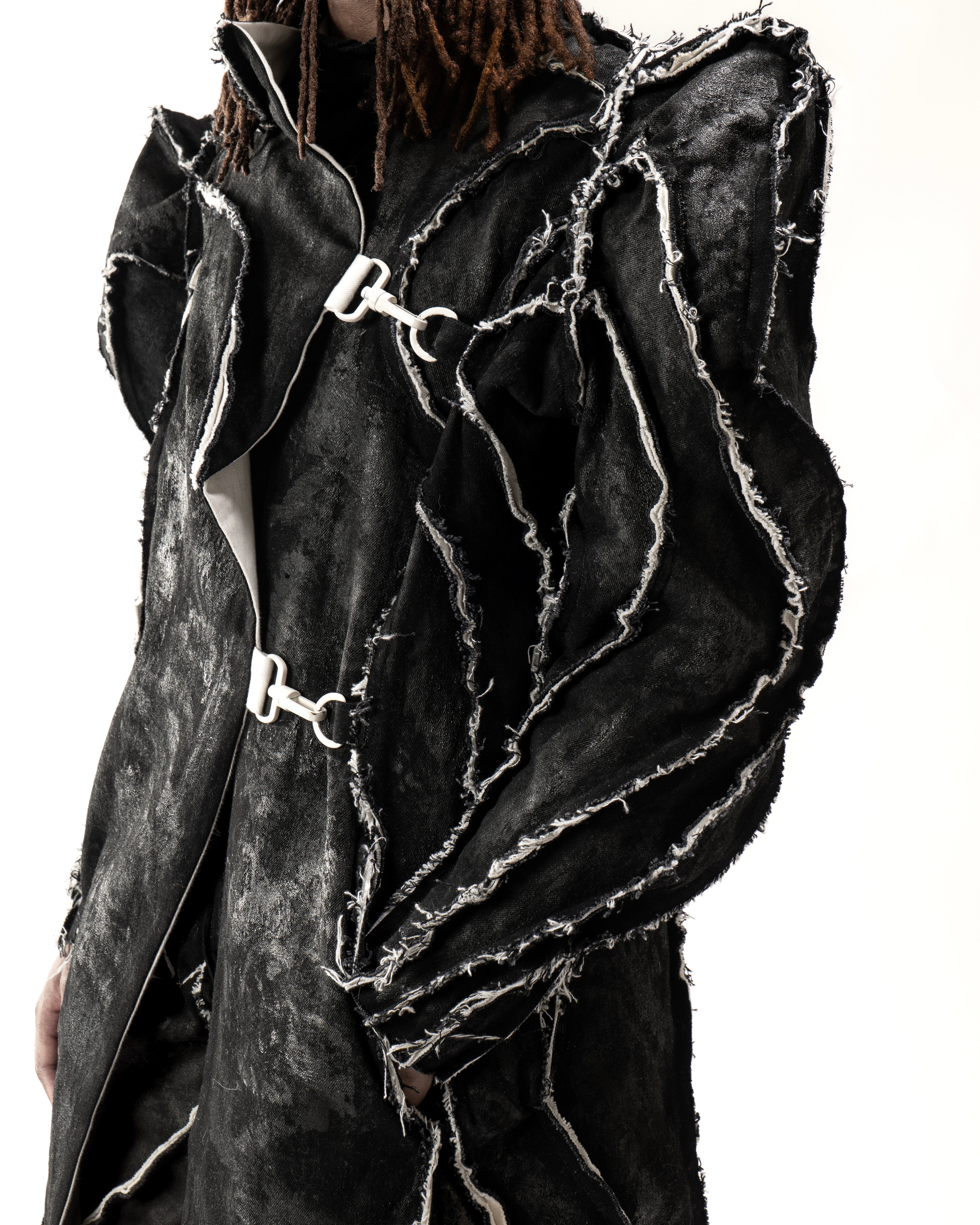 WAXED REVERSIBLE POST HUMAN COAT