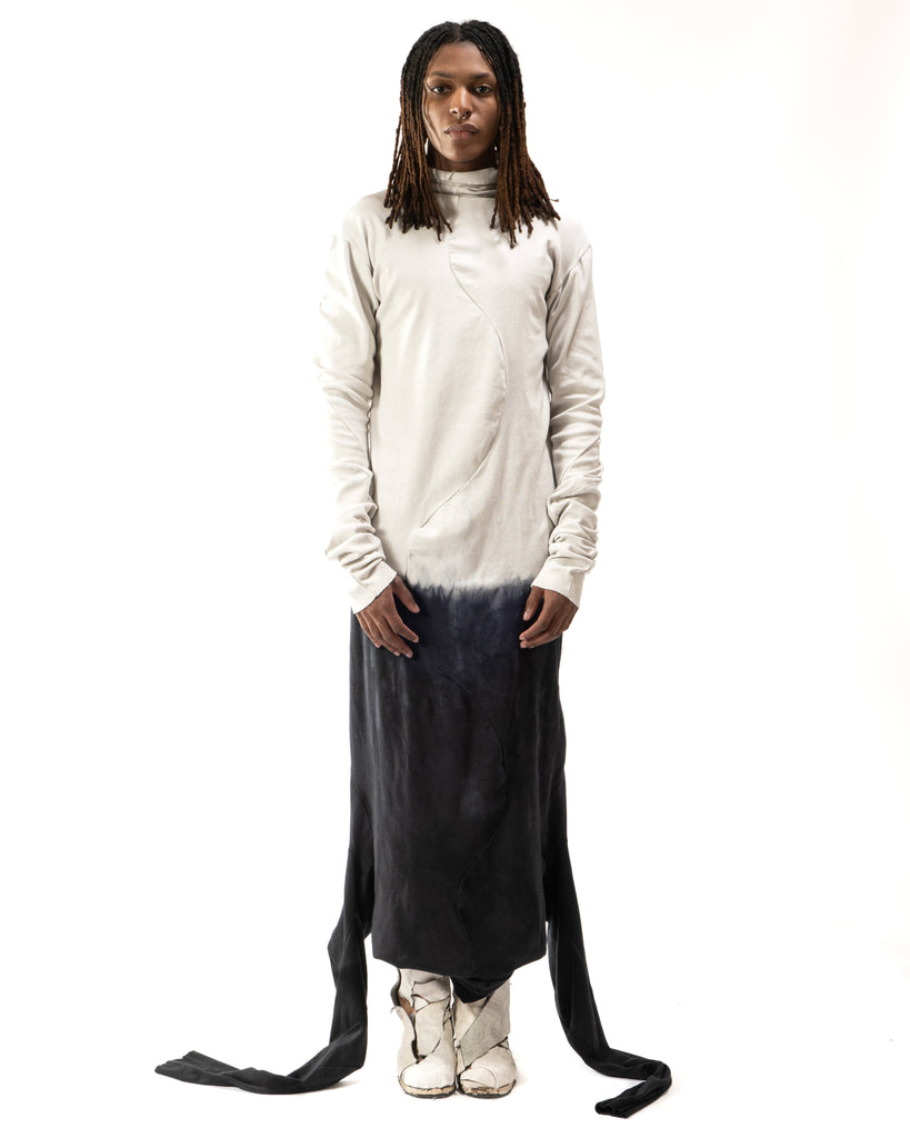 BLACK DIP DYED REVERSIBLE TURTLENECK